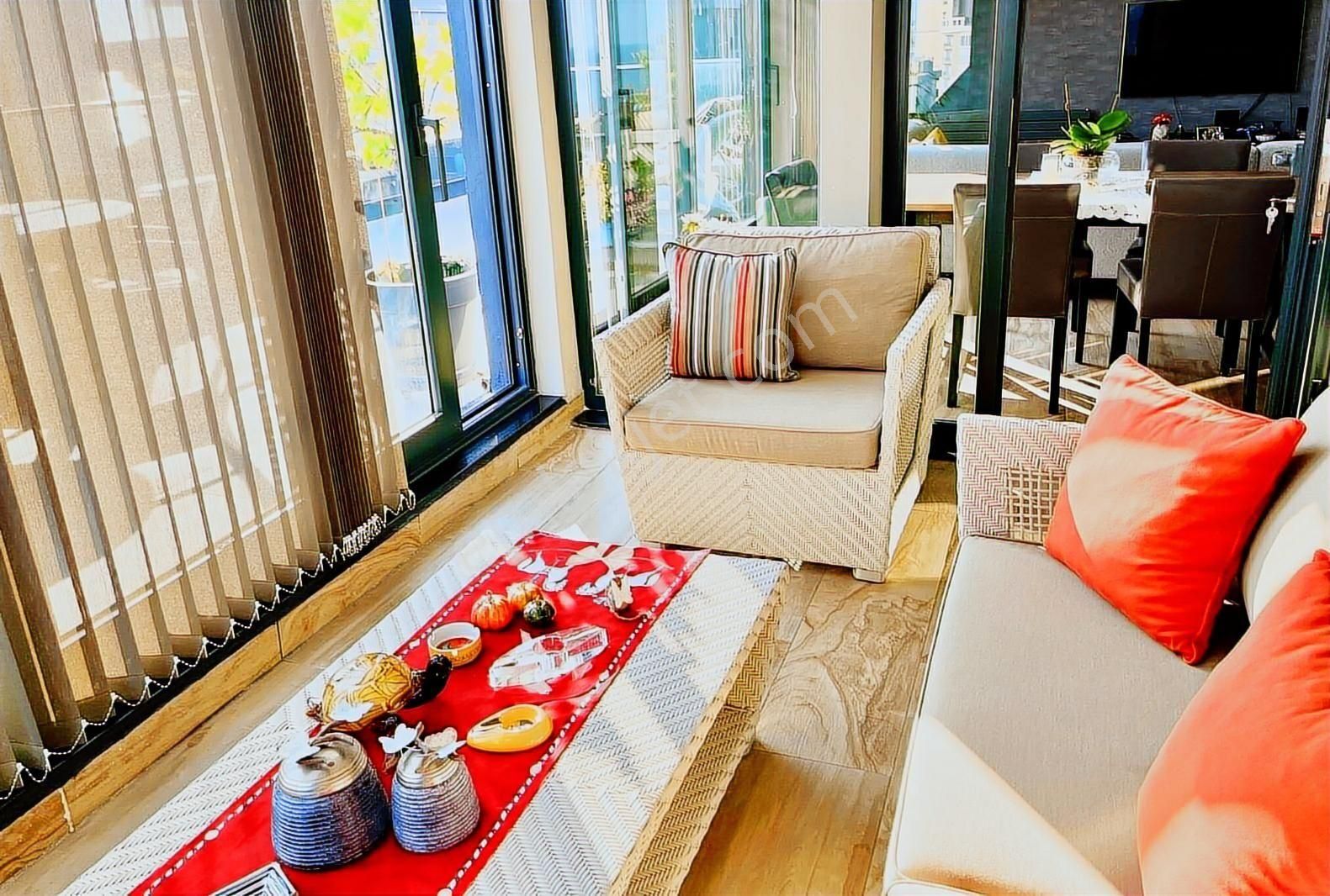 Mutluol Proje'den Suadiye Sahilde Satılık 6+2 Dubleks Daire - Görsel 33