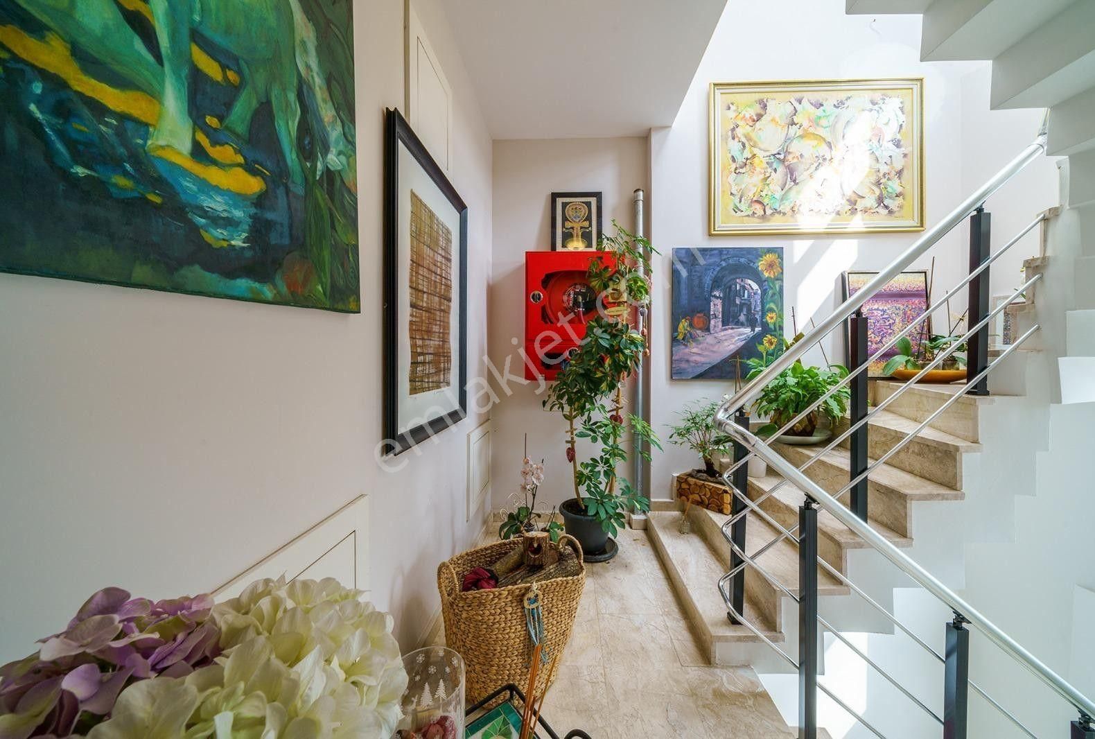 Mutluol Proje'den Suadiye Sahilde Satılık 6+2 Dubleks Daire - Görsel 9