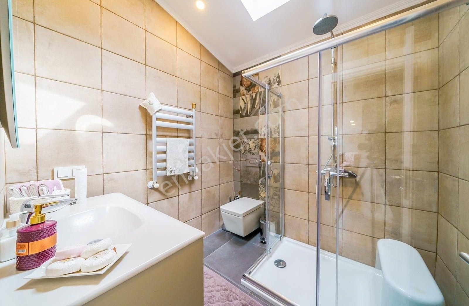 Mutluol Proje'den Suadiye Sahilde Satılık 6+2 Dubleks Daire - Görsel 32