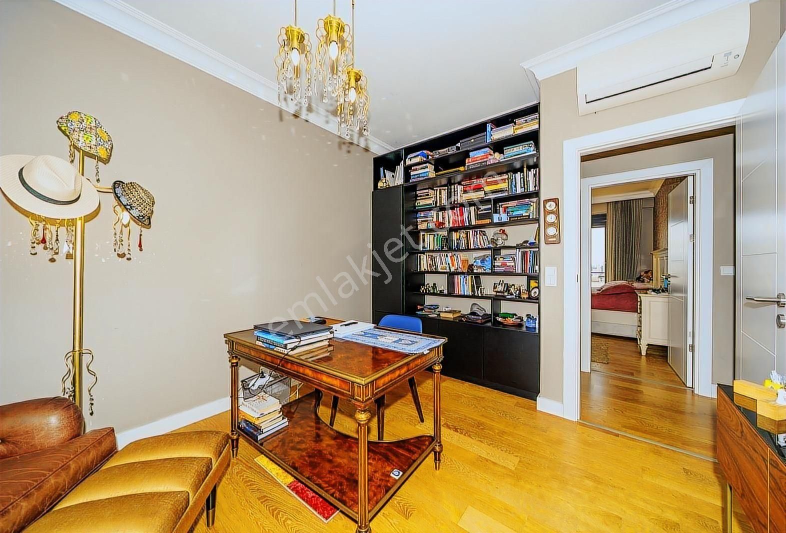 Mutluol Proje'den Suadiye Sahilde Satılık 6+2 Dubleks Daire - Görsel 24