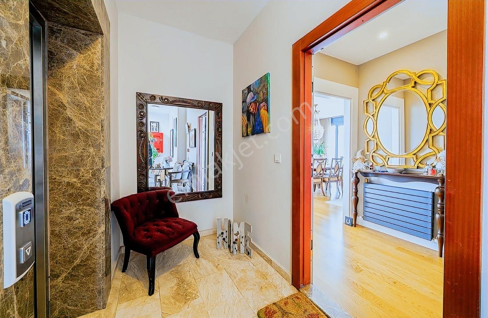 Mutluol Proje'den Suadiye Sahilde Satılık 6+2 Dubleks Daire - Görsel 23