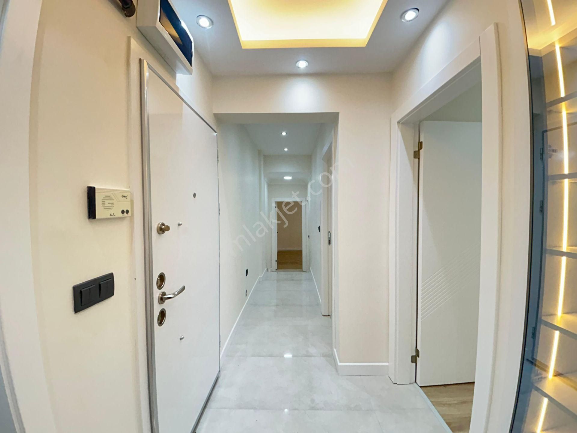 Taner'den Sokullu Caddesinde 3+1 Balkonlu Kombili Yüksek Giriş - Görsel 18