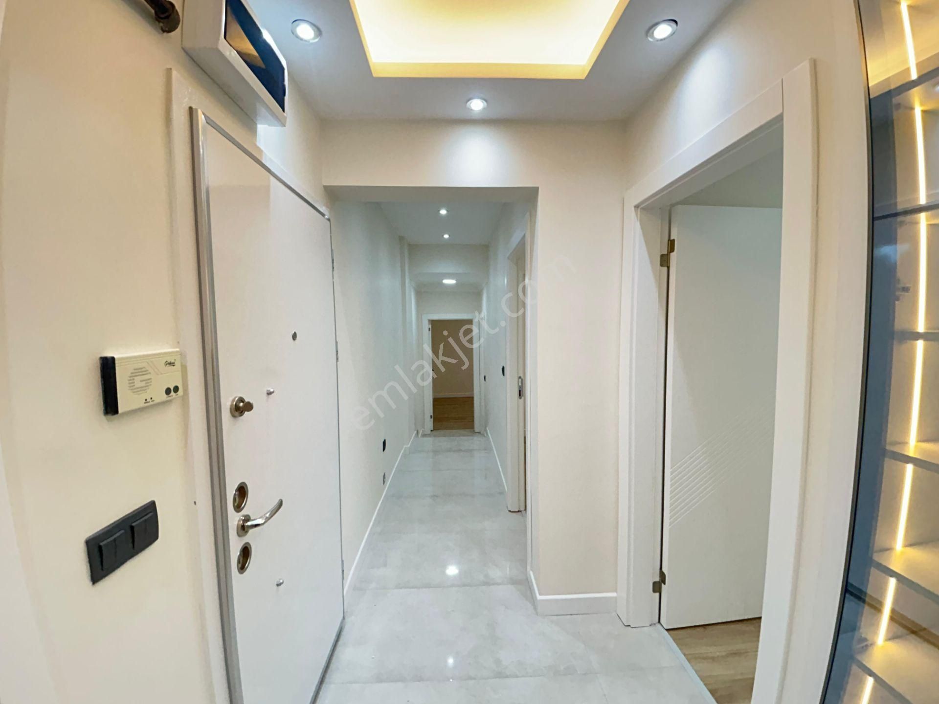 Taner'den Sokullu Caddesinde 3+1 Balkonlu Kombili Yüksek Giriş - Görsel 27