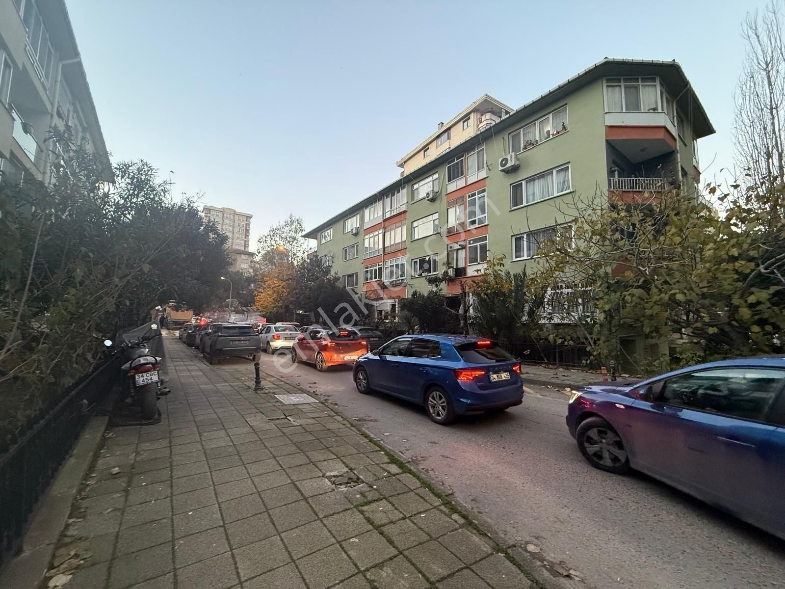 Erenköy'de Ethem Efendi Caddesine Kesişim 2+1 Satılık Daire - Görsel 31