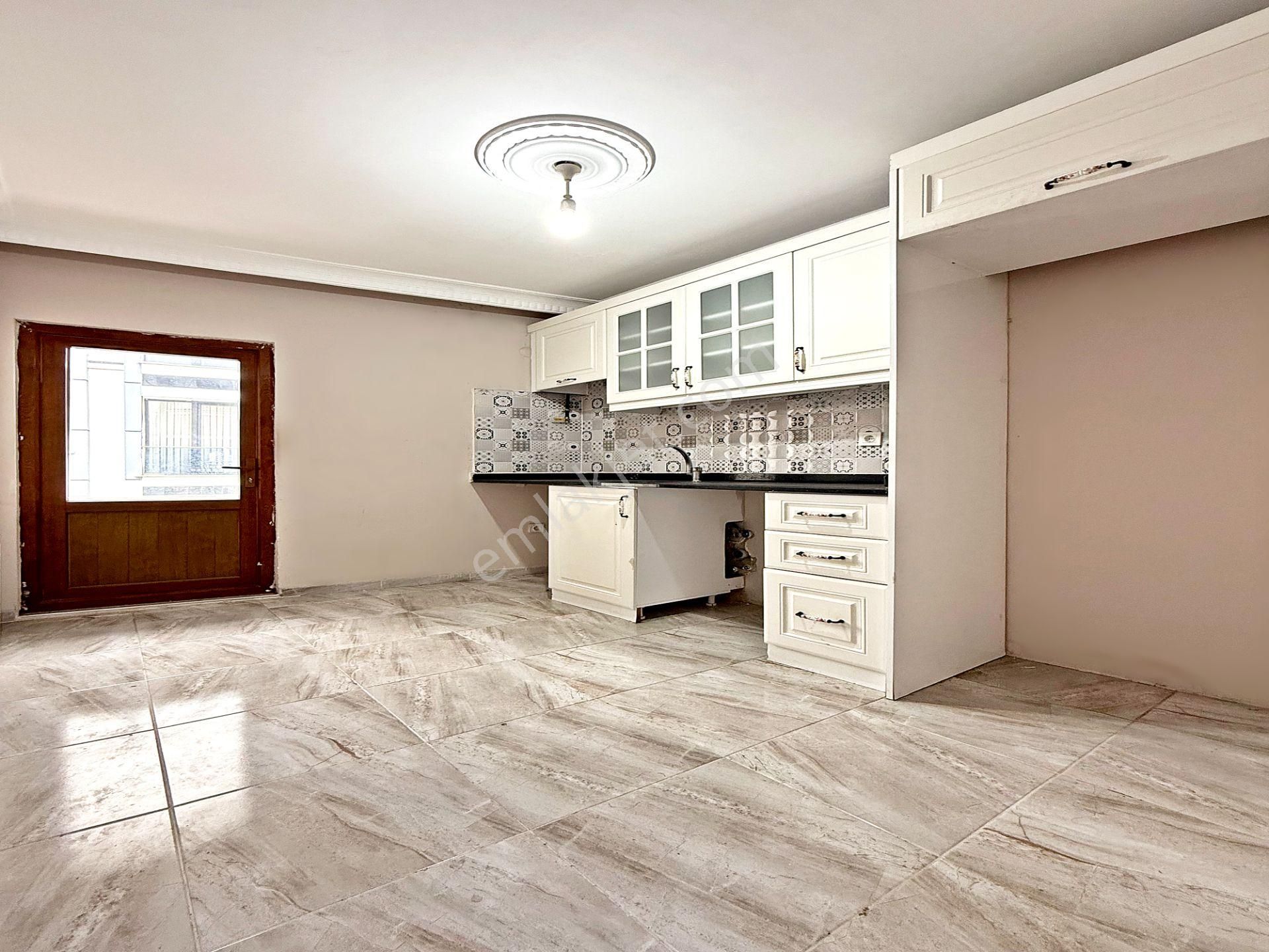 Kıraç Hürriyet Mahallesinde İskanlı Krediye Uygun 2+1 Ara Kat !! - Görsel 2