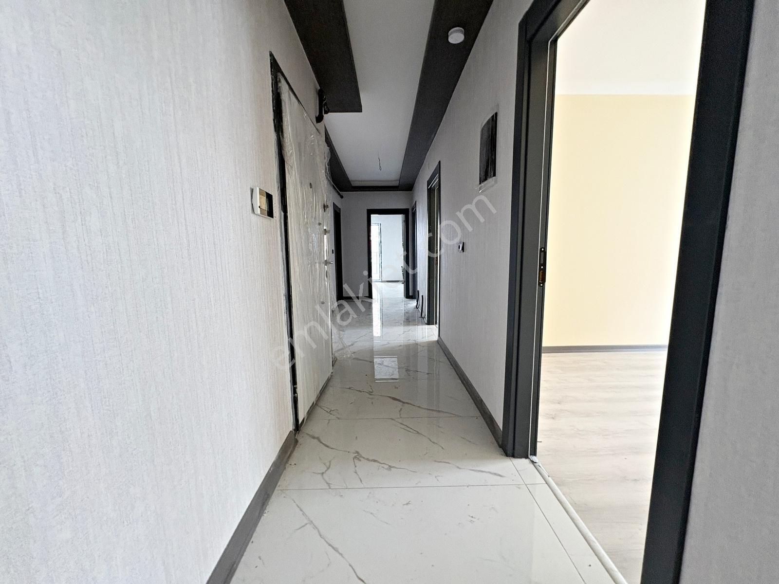 3+1 1.kat Geniş Ayvalı Seval Caddesi Paraleli Oturuma Hazır - Görsel 27