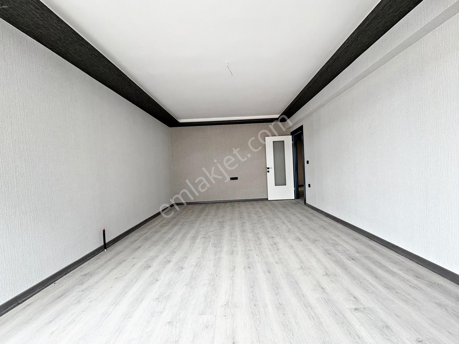 3+1 1.kat Geniş Ayvalı Seval Caddesi Paraleli Oturuma Hazır - Görsel 16