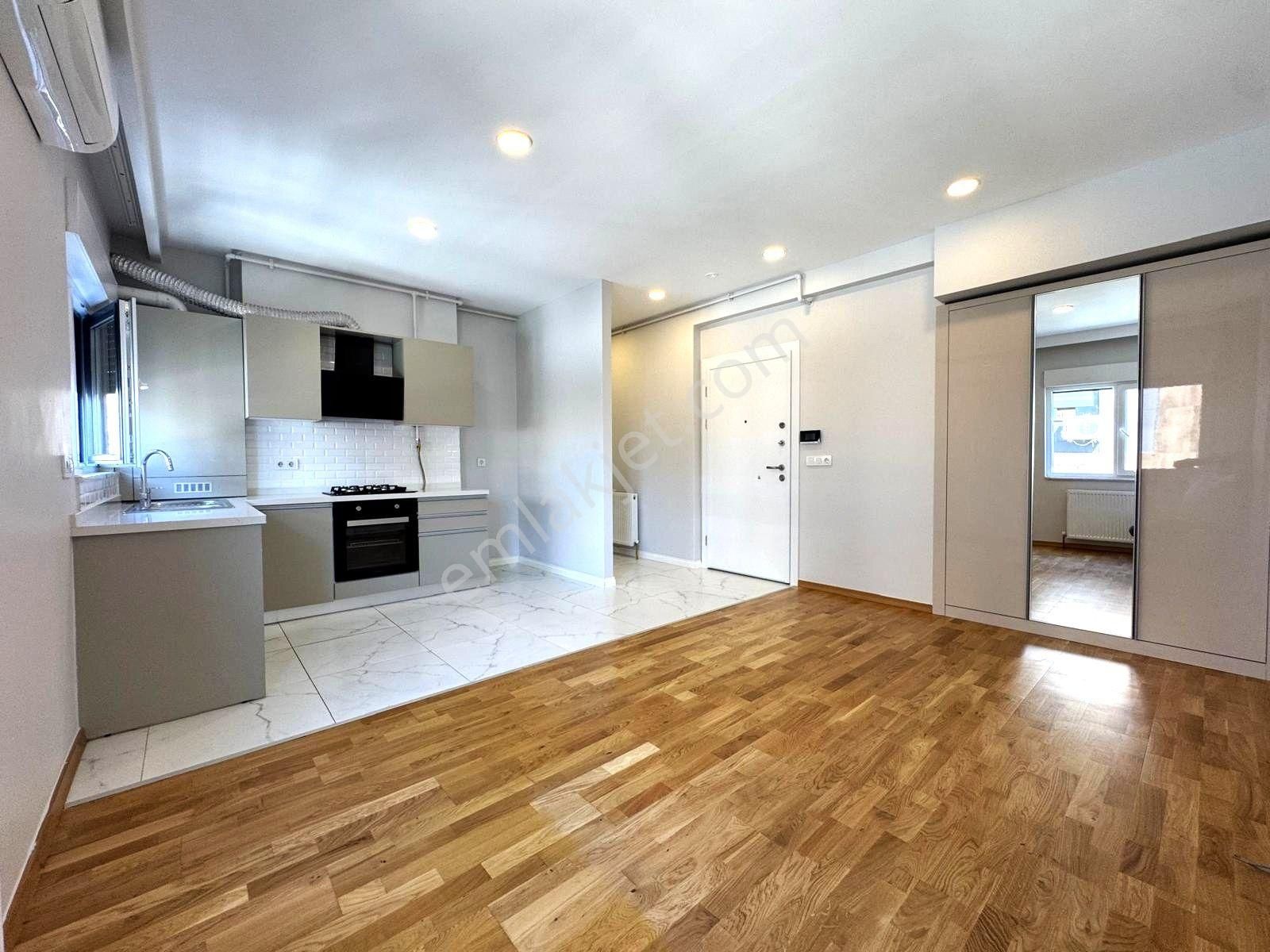 Oben'den Caddebostan Sahilde Ara Kat İskanlı 1+1 48 M² Net - Görsel 3