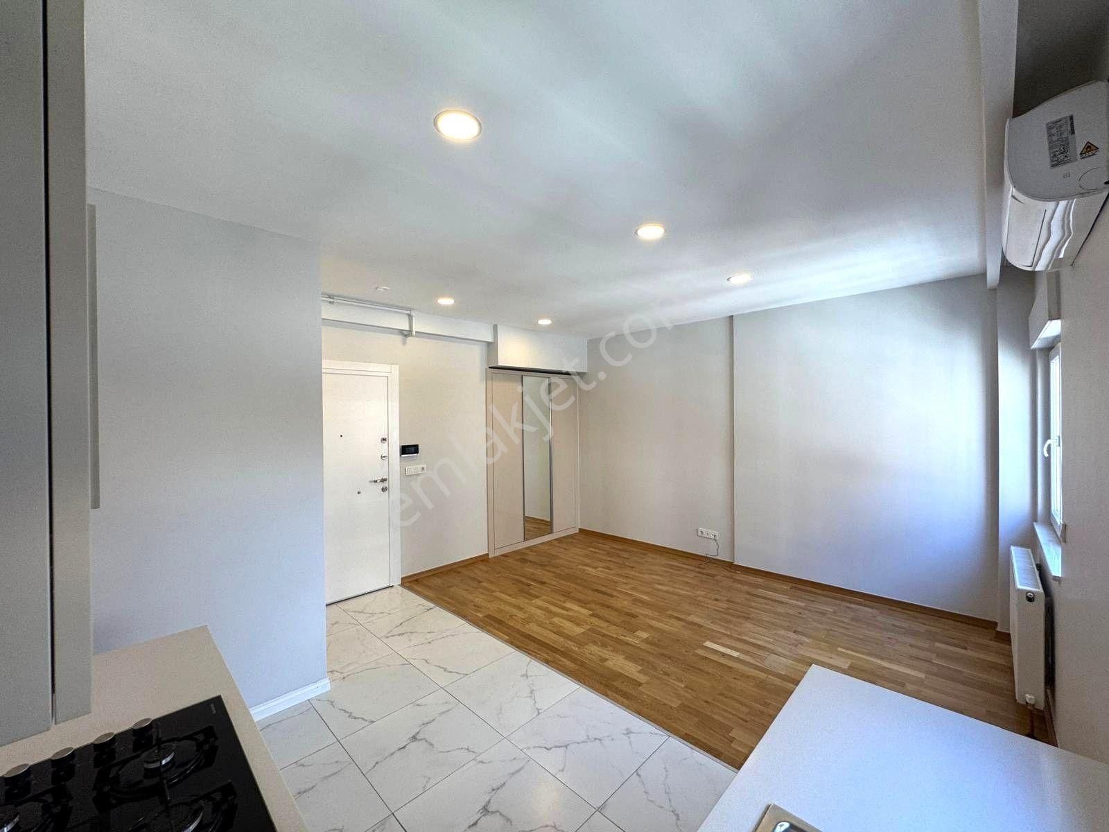 Oben'den Caddebostan Sahilde Ara Kat İskanlı 1+1 48 M² Net - Görsel 12