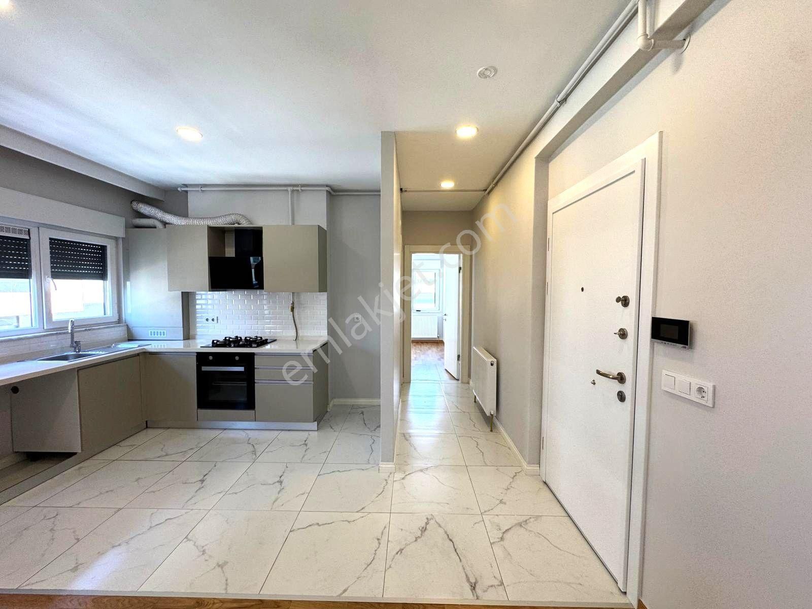 Oben'den Caddebostan Sahilde Ara Kat İskanlı 1+1 48 M² Net - Görsel 8