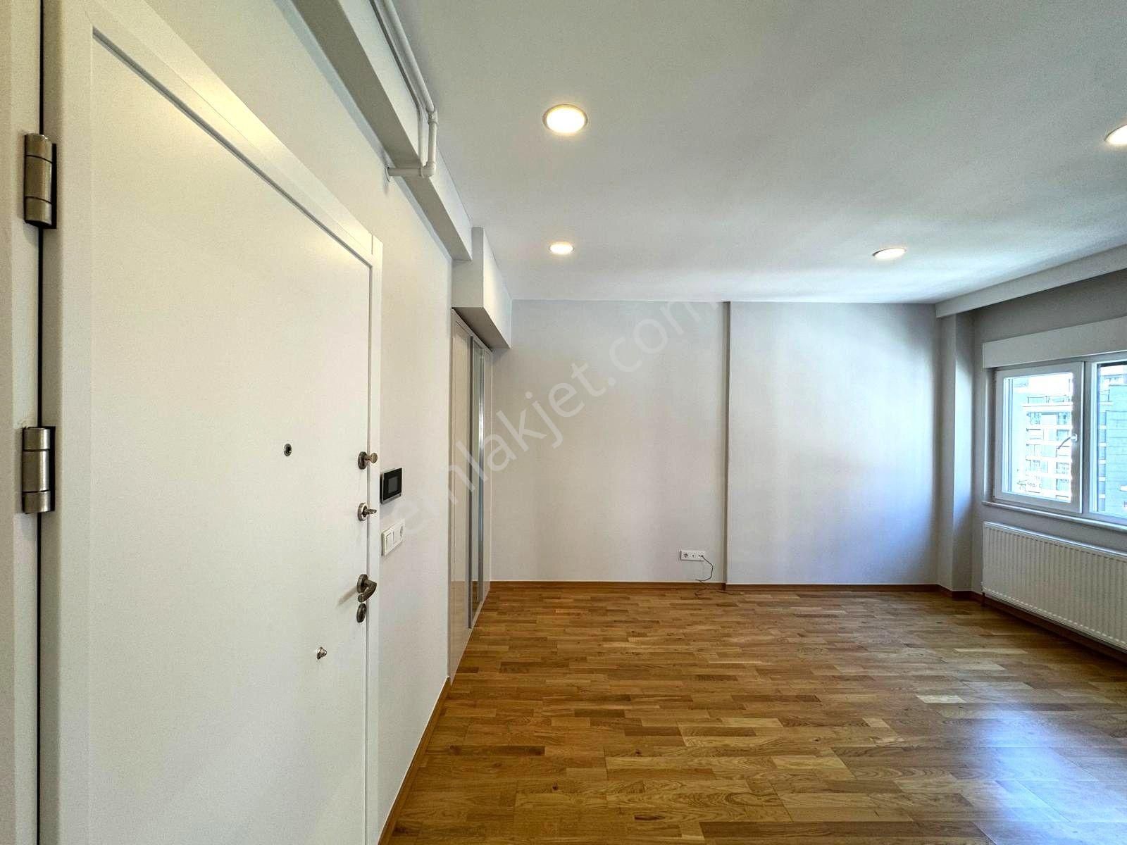 Oben'den Caddebostan Sahilde Ara Kat İskanlı 1+1 48 M² Net - Görsel 14