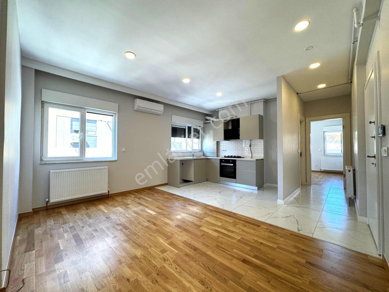 Oben'den Caddebostan Sahilde Ara Kat İskanlı 1+1 48 M² Net - Görsel 2