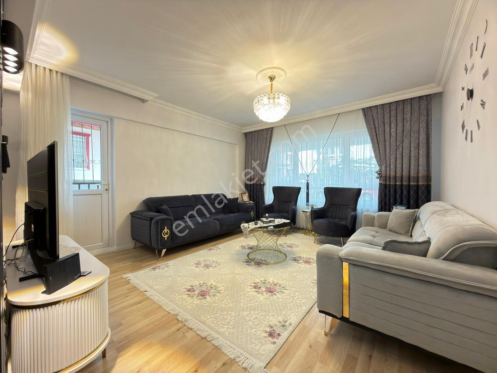 Kariyer'den Çambaşı Cad. Paraleli Asansörlü Lüx Yapılı Giriş 3+1 - Görsel 21