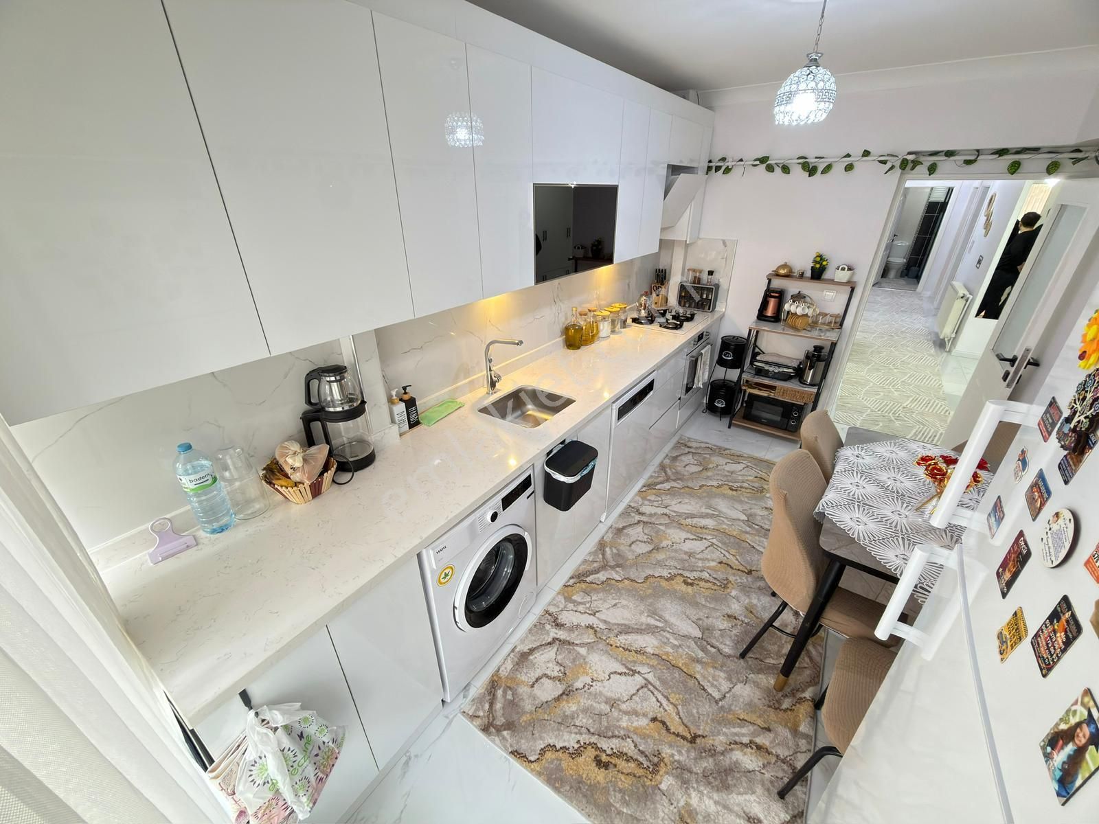 Kariyer'den Çambaşı Cad. Paraleli Asansörlü Lüx Yapılı Giriş 3+1 - Görsel 15