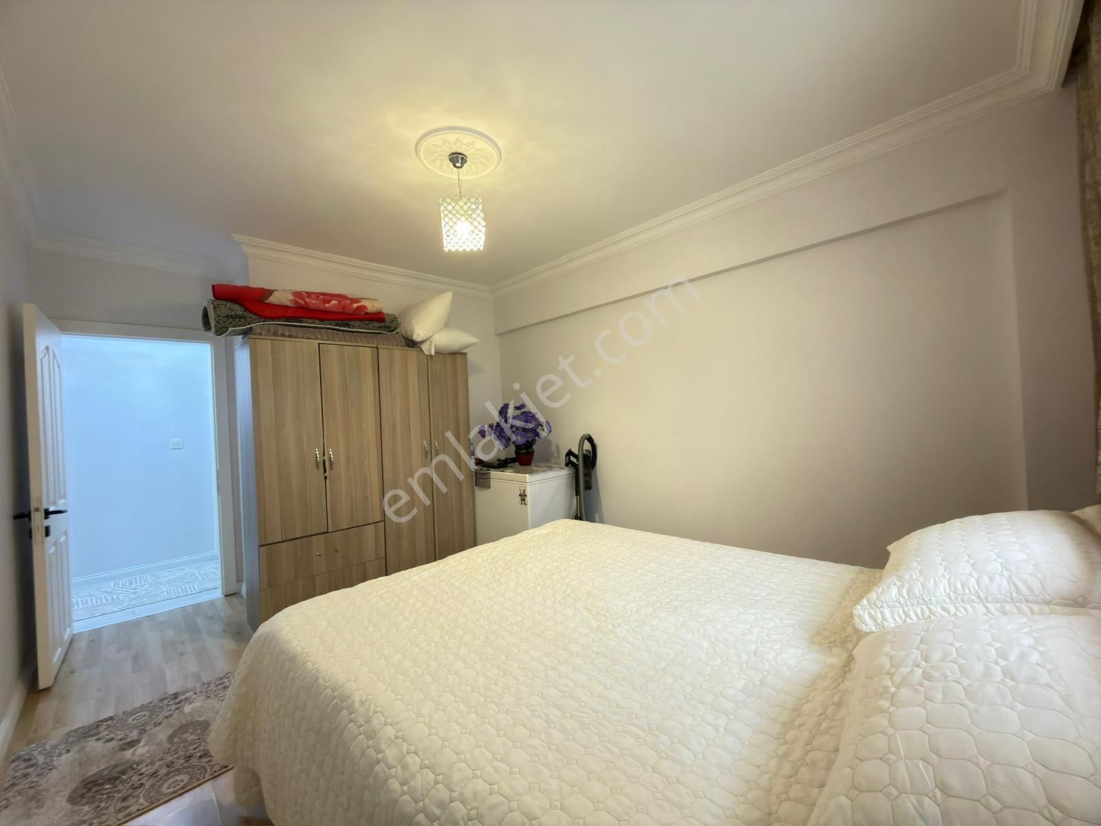 Kariyer'den Çambaşı Cad. Paraleli Asansörlü Lüx Yapılı Giriş 3+1 - Görsel 28