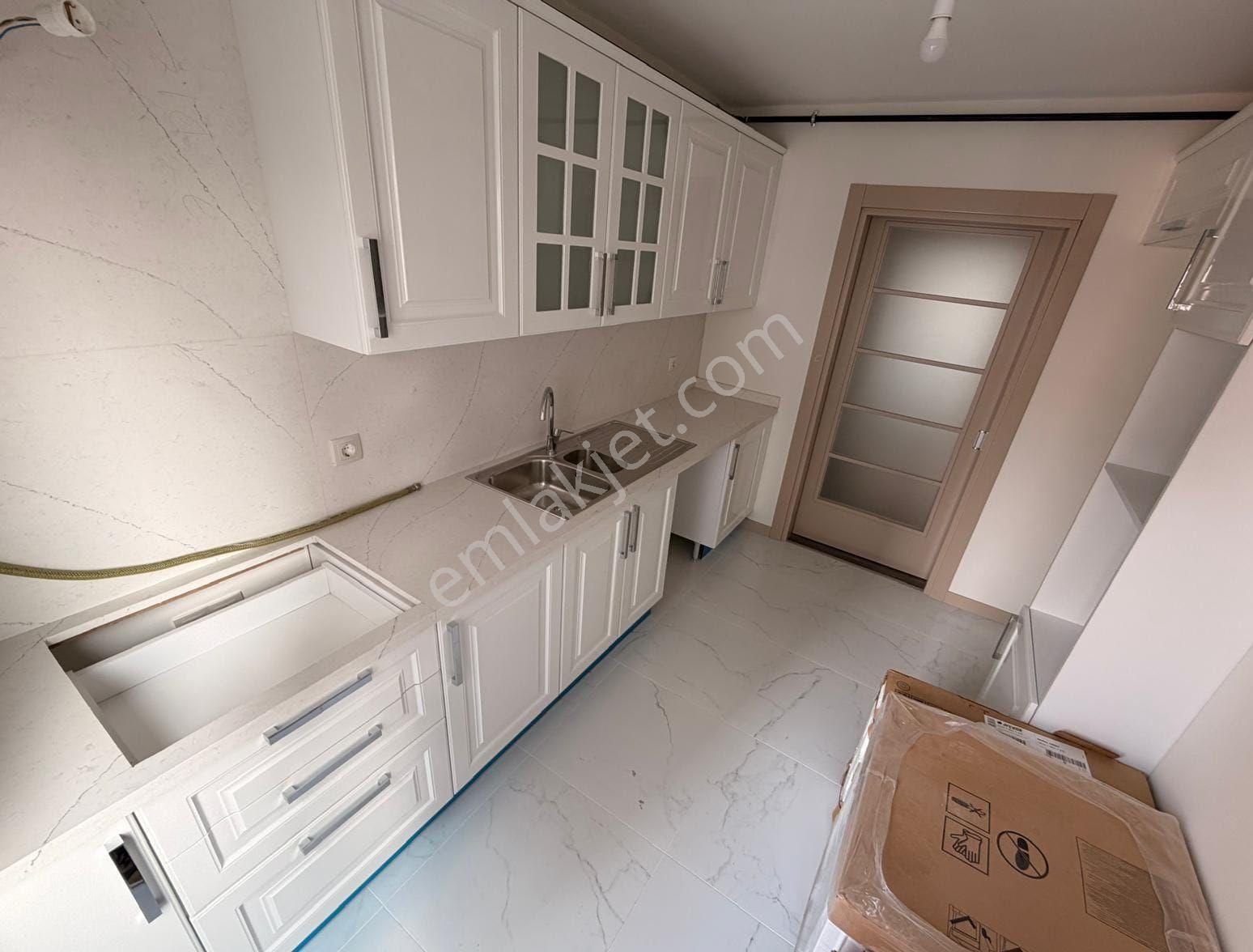 Bostancıda Şenesenevlerde 3+1 84m2 Net Deniz Manzaralı Satılık - Görsel 14