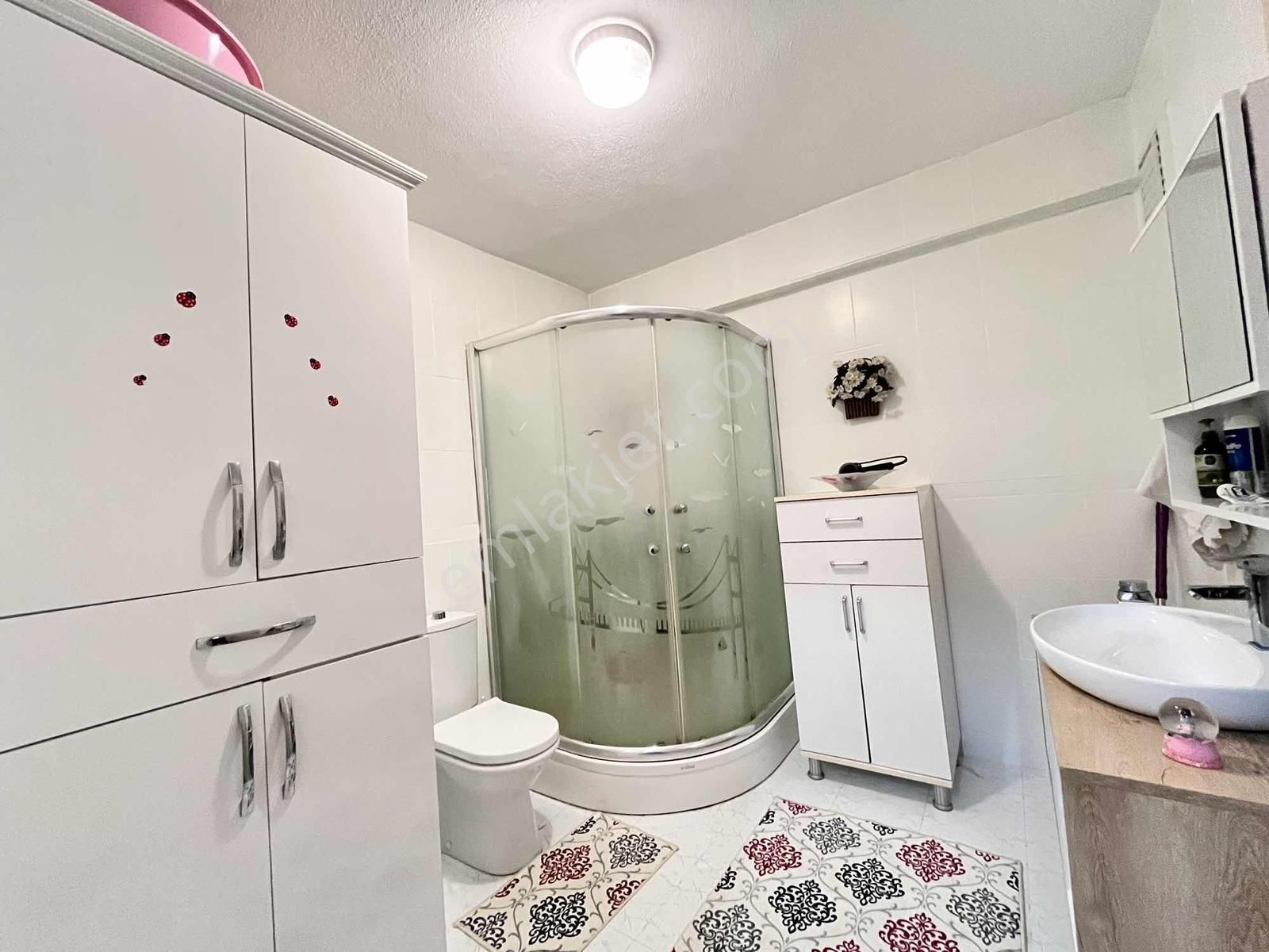 Şehitlik Mahallesi Satılık 4+1 Fırsat Daire - Görsel 25