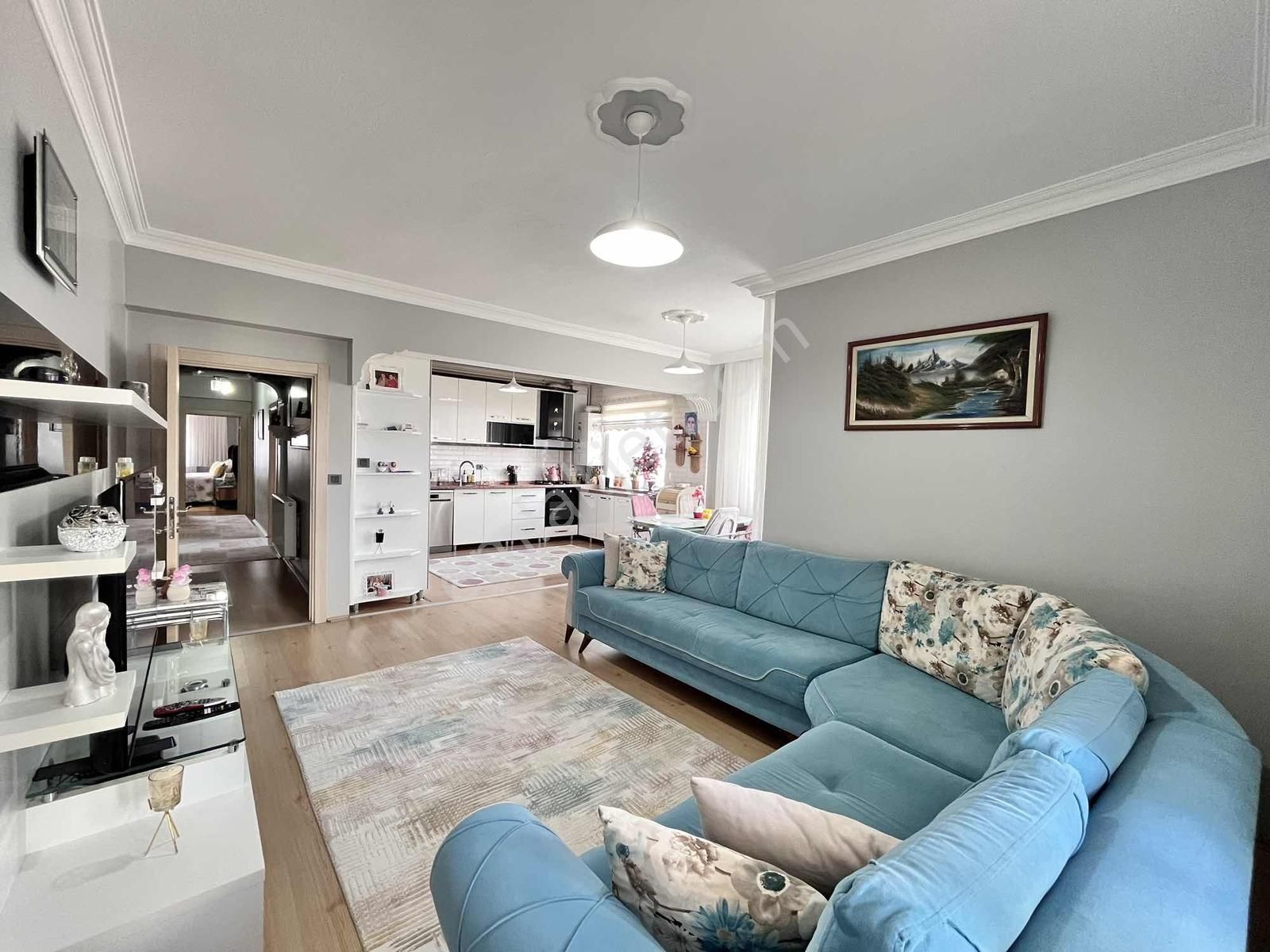 Şehitlik Mahallesi Satılık 4+1 Fırsat Daire - Görsel 28