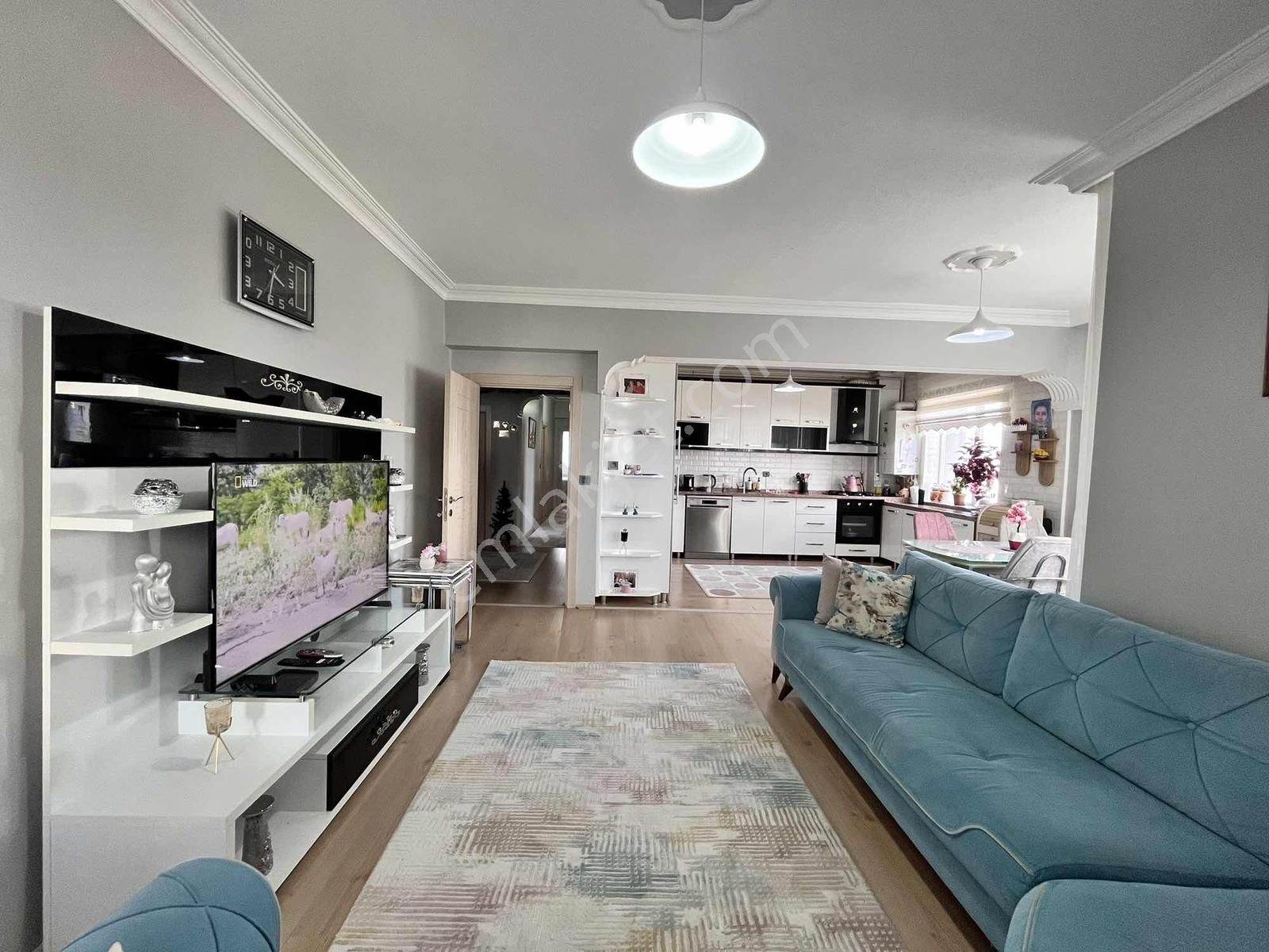 Şehitlik Mahallesi Satılık 4+1 Fırsat Daire - Görsel 11