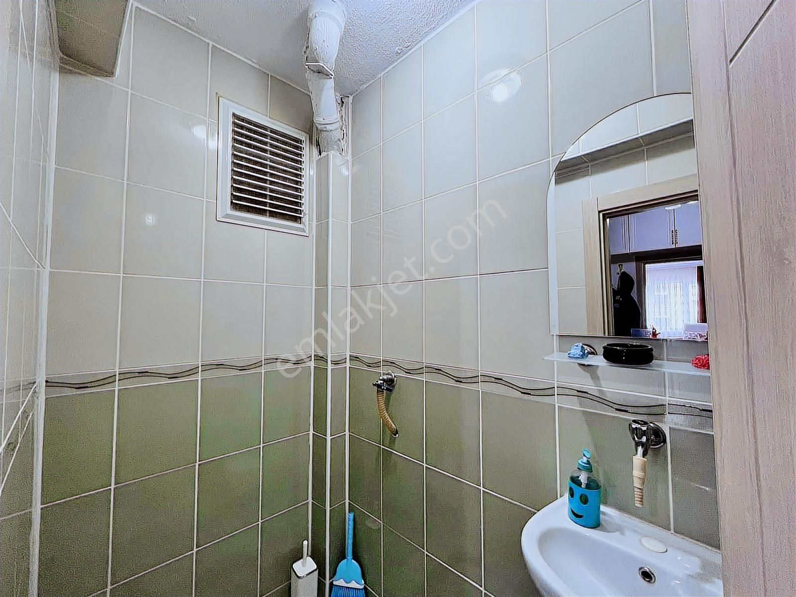 Şehitlik Mahallesi Satılık 4+1 Fırsat Daire - Görsel 26