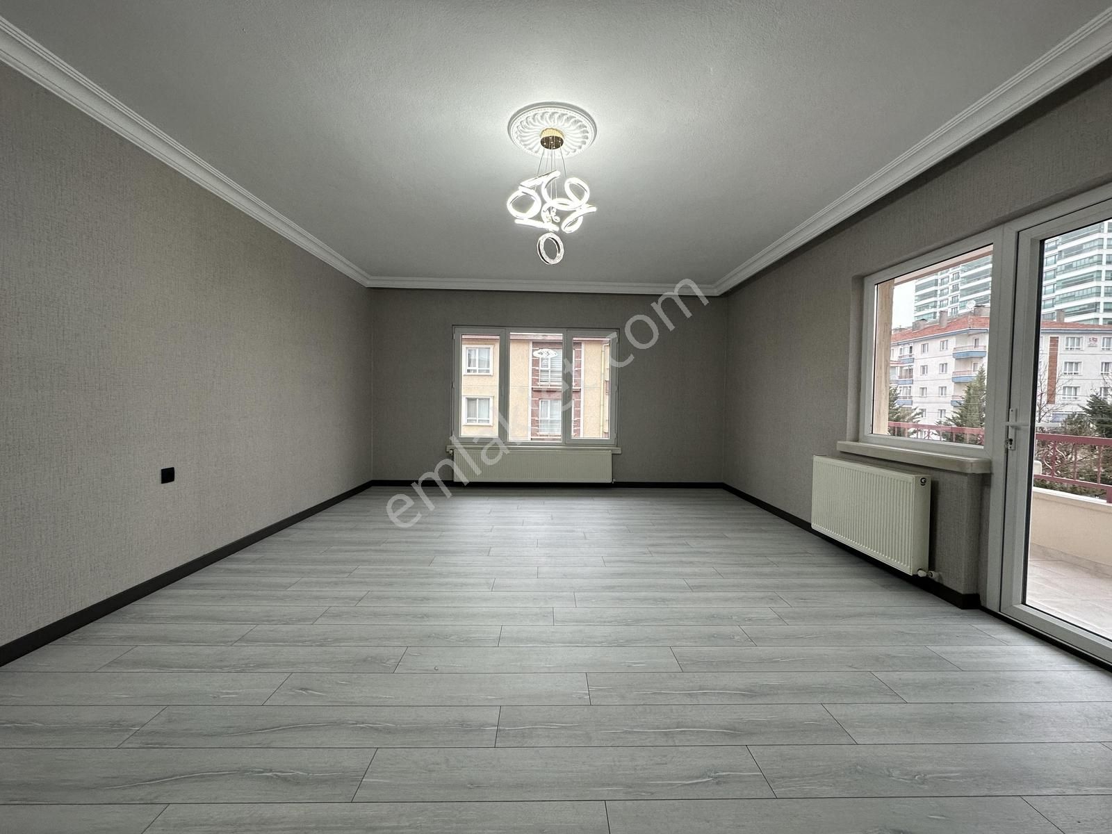 Bakırhan Emlak'tan Lüks Yapıda Merkezi Konumda 3+1 Kupon Daire █ - Görsel 14