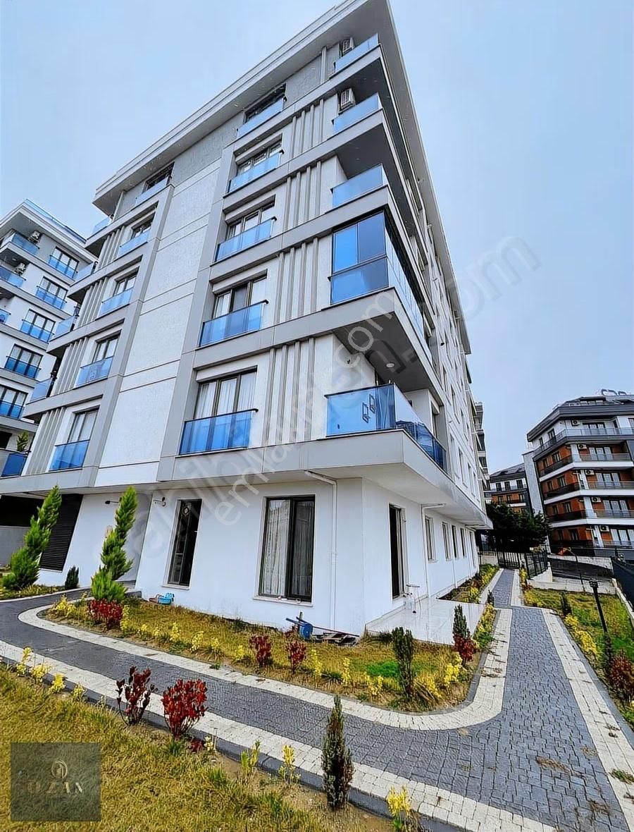Ozan Emlaktan Marinaya Yakın 2+1 100m2 Sıfır Otoparklı Daire