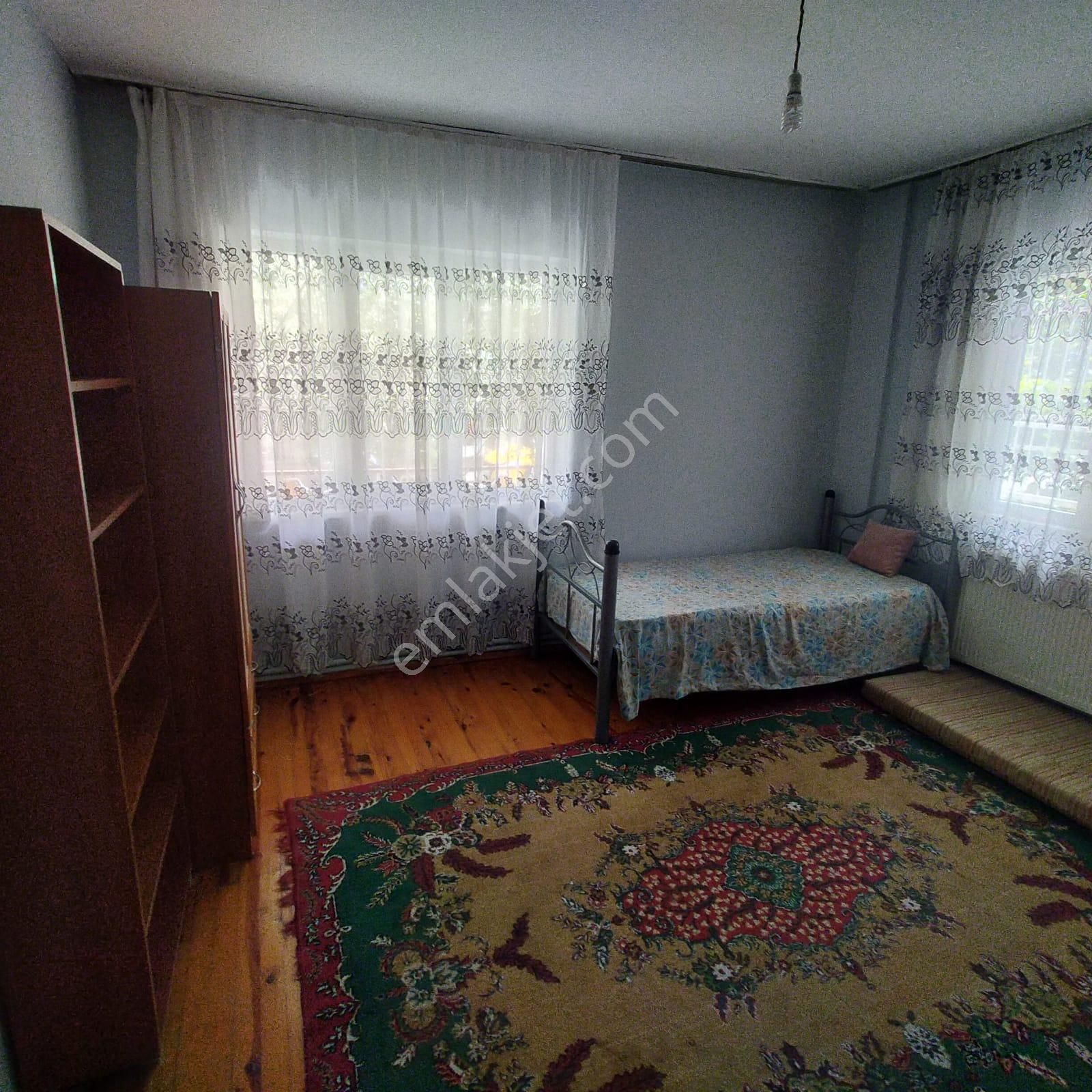 Ender Uysal Gayrimenkulden Yunusemre De Kiralık 3+1 Eşyallı Daire... - Görsel 9