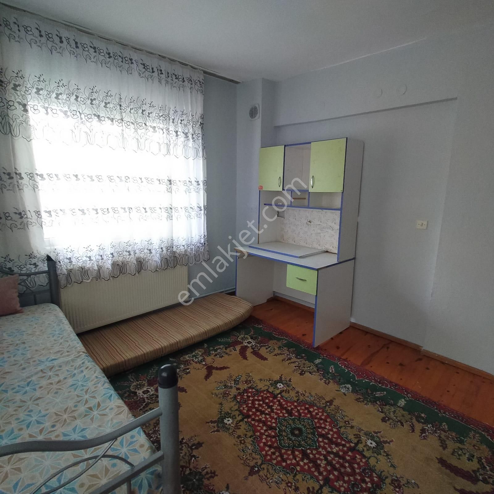 Ender Uysal Gayrimenkulden Yunusemre De Kiralık 3+1 Eşyallı Daire... - Görsel 8