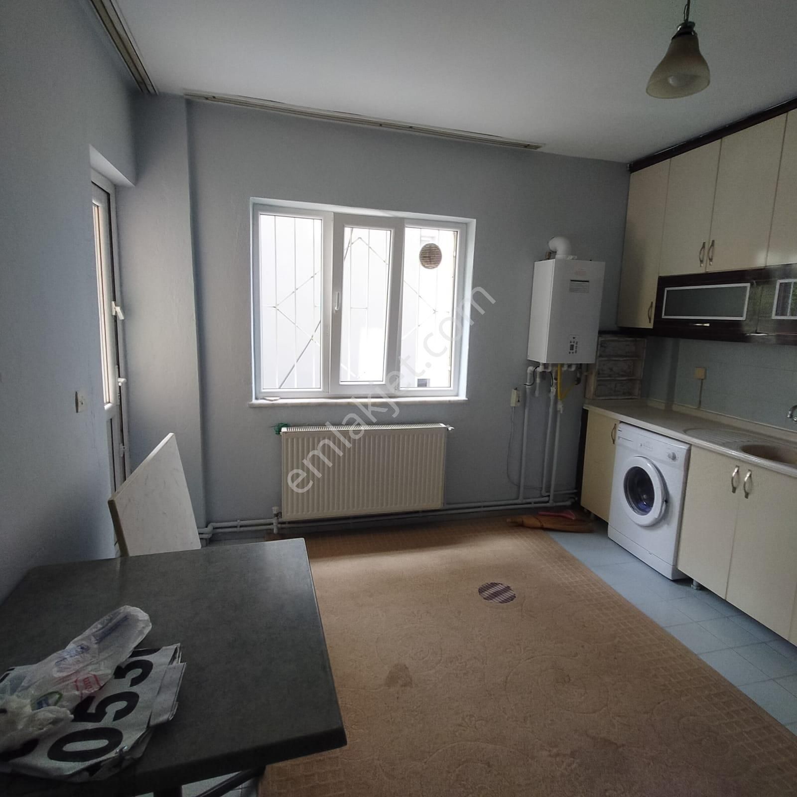 Ender Uysal Gayrimenkulden Yunusemre De Kiralık 3+1 Eşyallı Daire... - Görsel 2