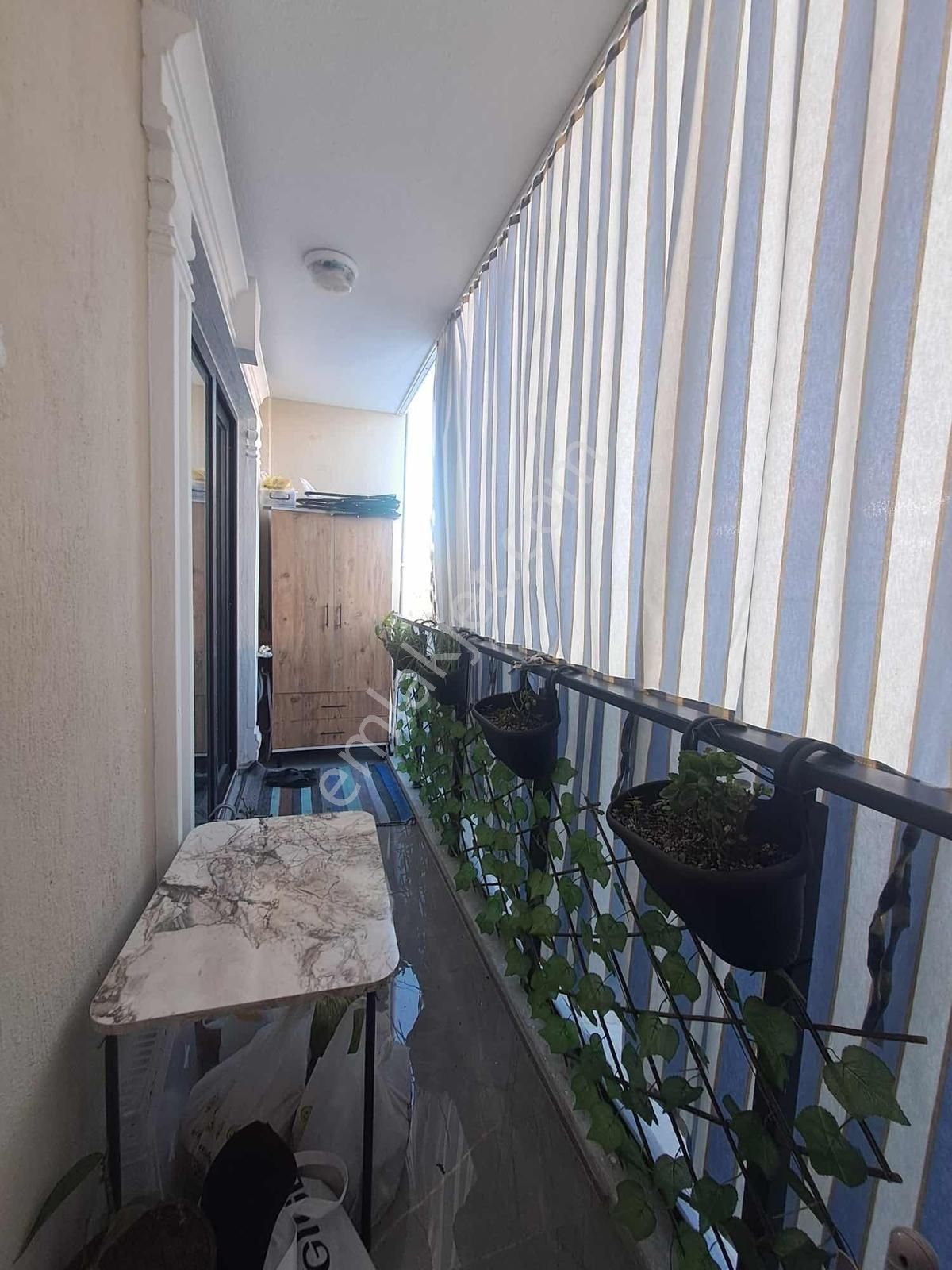 Lavınıa'dan Merkezde Eşyalı Satılık 1+1 Daire - Görsel 2