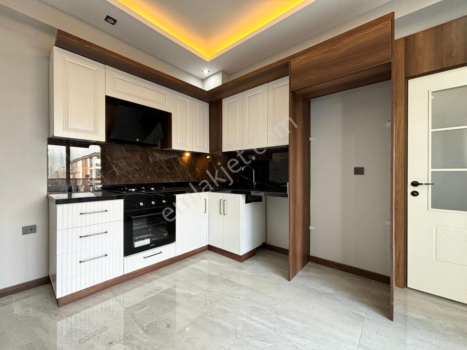 🏡referans'tan Akçay'da Hayalleri Süsleyen Modern Tasarımlı Çift Balkonlu 1+1 Daire - Görsel 4
