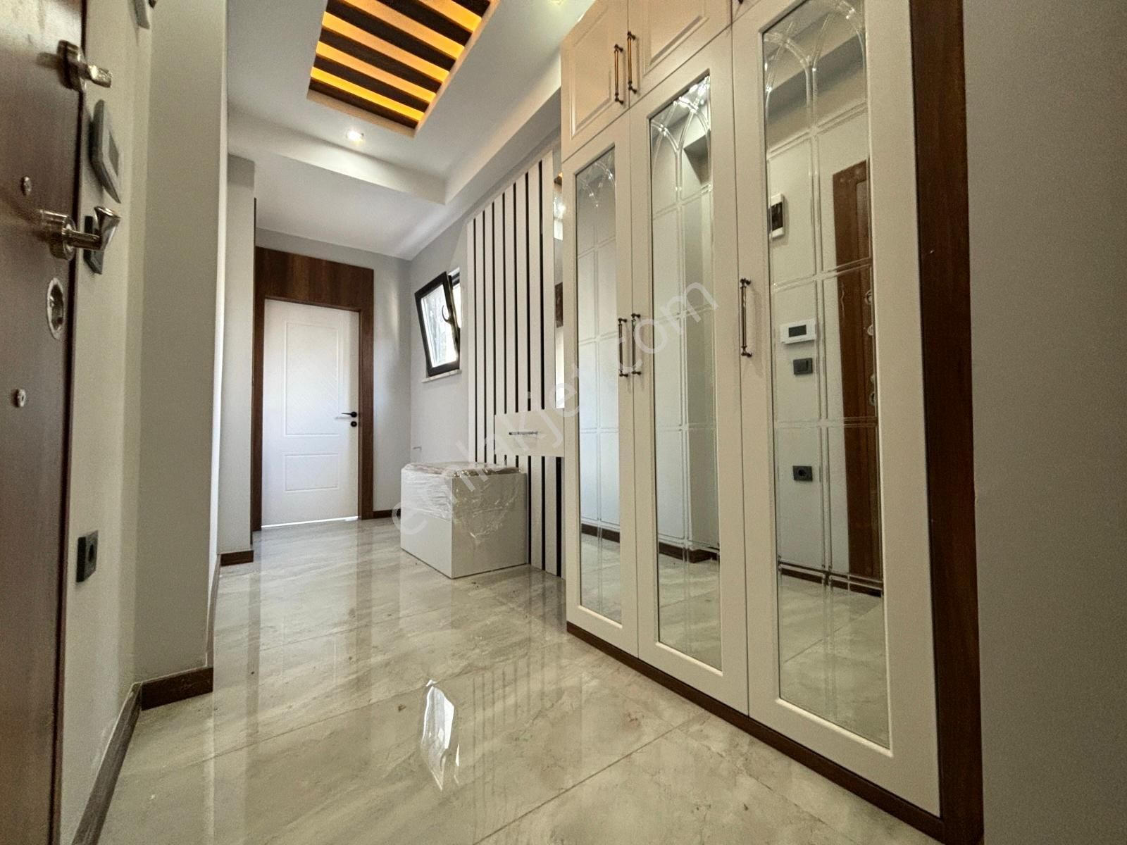 🏡referans'tan Akçay'da Hayalleri Süsleyen Modern Tasarımlı Çift Balkonlu 1+1 Daire - Görsel 16