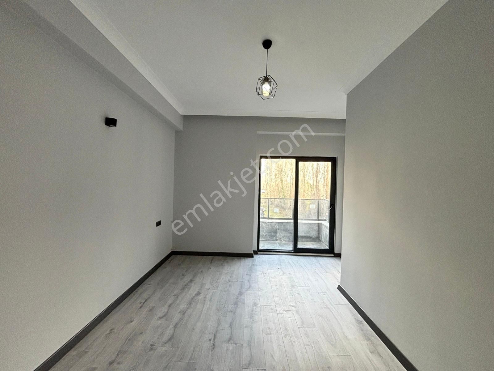 🏡referans'tan Akçay'da Hayalleri Süsleyen Modern Tasarımlı Çift Balkonlu 1+1 Daire - Görsel 19