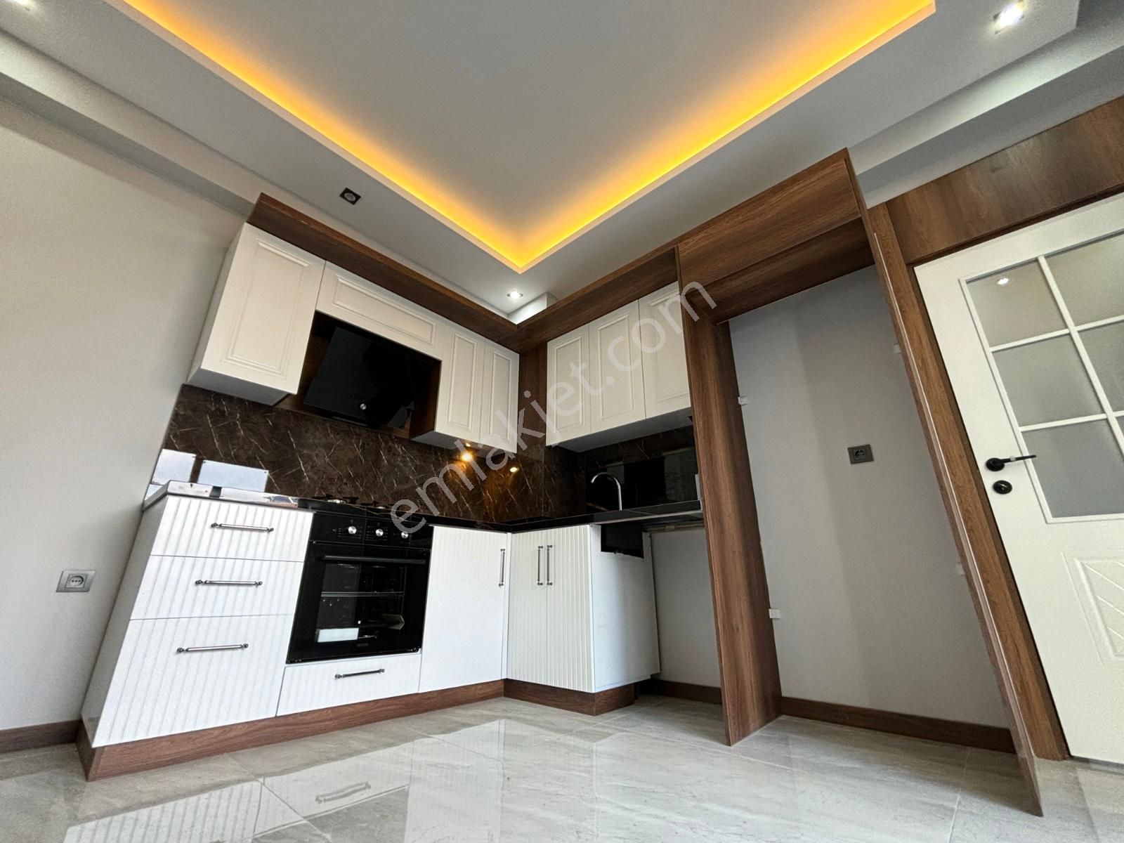 🏡referans'tan Akçay'da Hayalleri Süsleyen Modern Tasarımlı Çift Balkonlu 1+1 Daire - Görsel 5