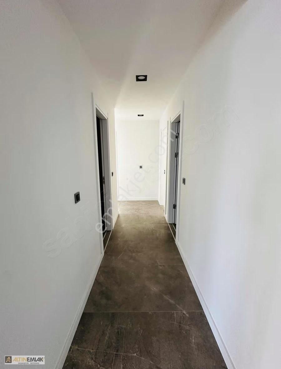 Başakşehir Başakport 5+1 308+207m2 Bahçeli Tapu Harcı Yok - Görsel 18