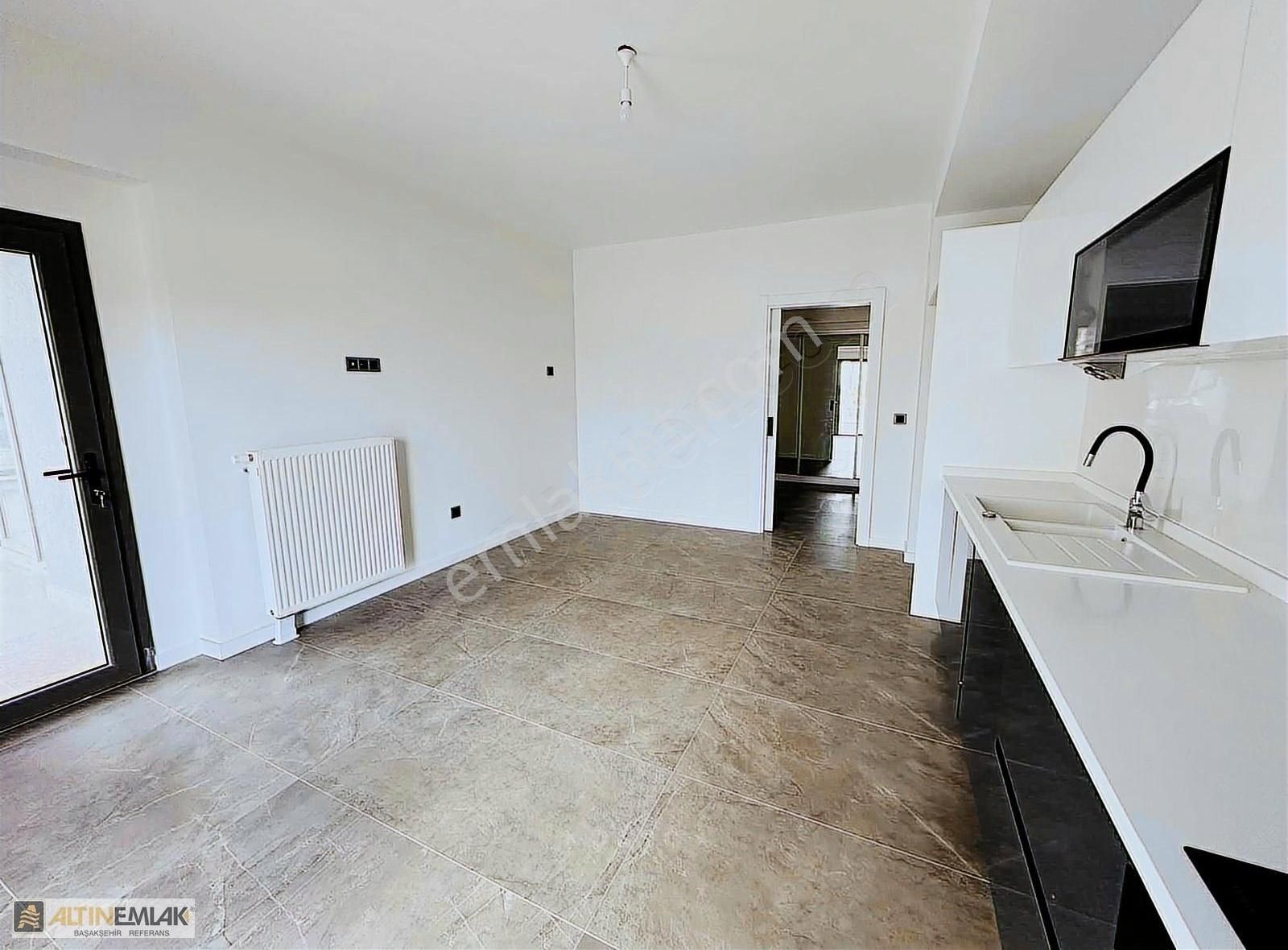 Başakşehir Başakport 5+1 308+207m2 Bahçeli Tapu Harcı Yok