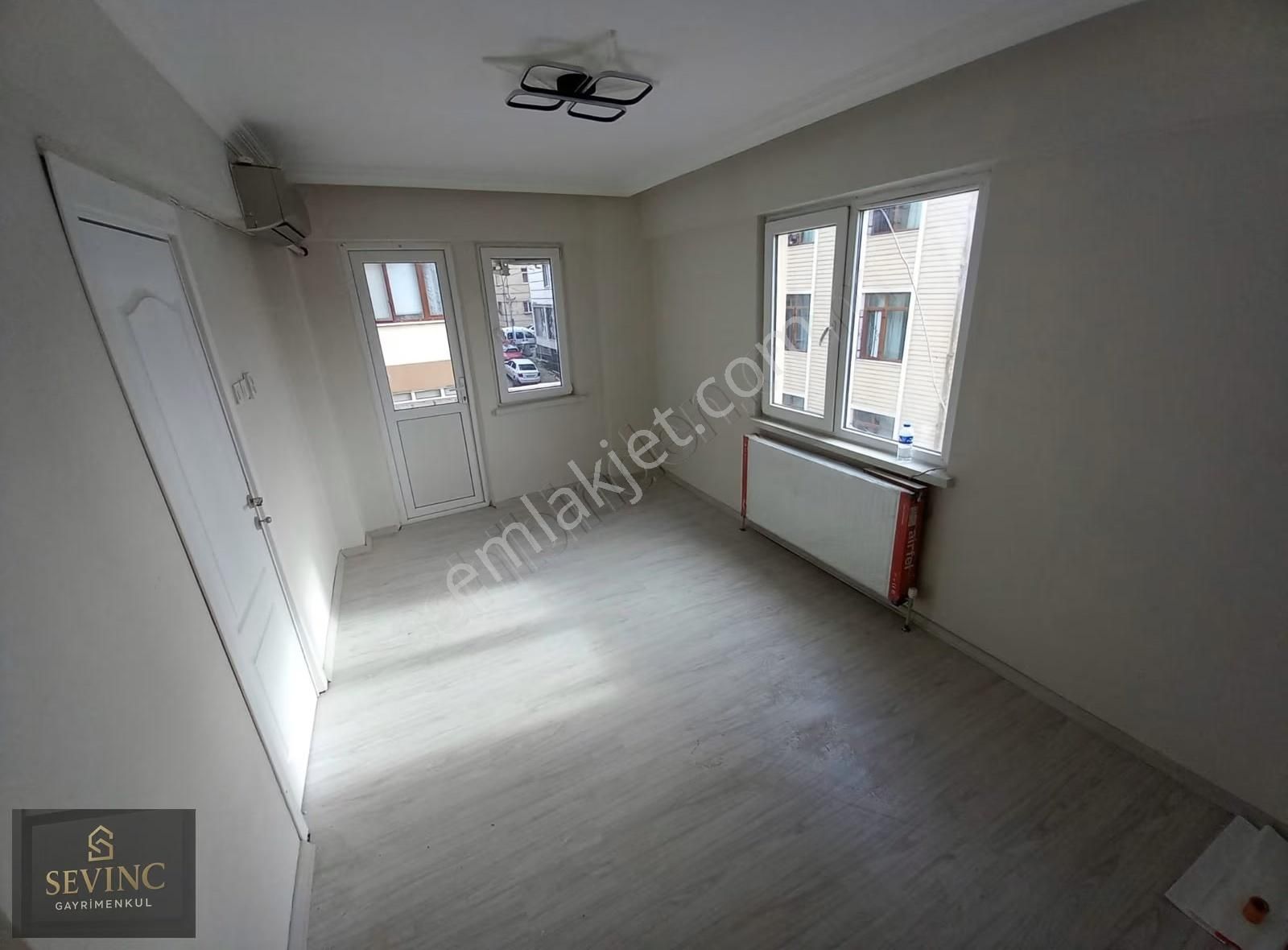Sevinç'ten Full Tadilatlı Çarşı Merkeze Yakın 2+0 Satılık Daire - Görsel 6