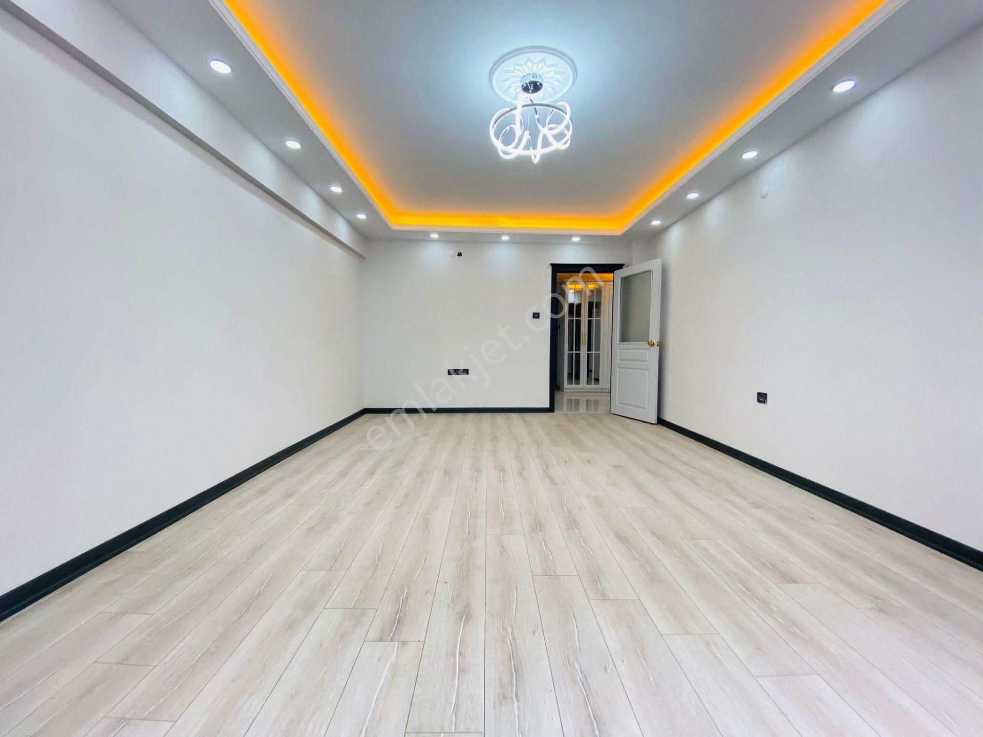 Karaağaç'ta Samsun Yolu Dibi 3+1 1. Kat Full Yapılı Satılık Daire !!! - Görsel 2