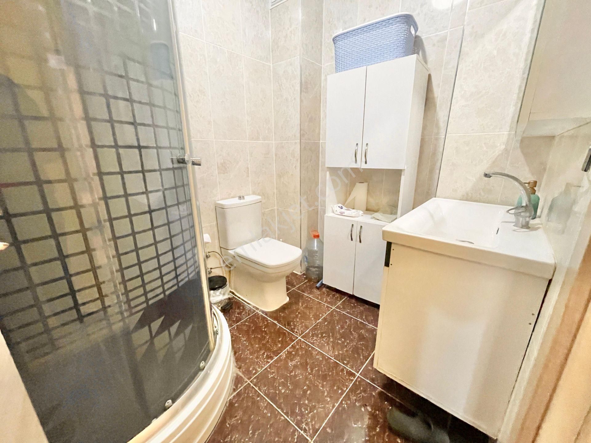 Berkay Demirel'den Altınkumda Ara Kat Geniş Kullanımlı 1+1 Daire - Görsel 28