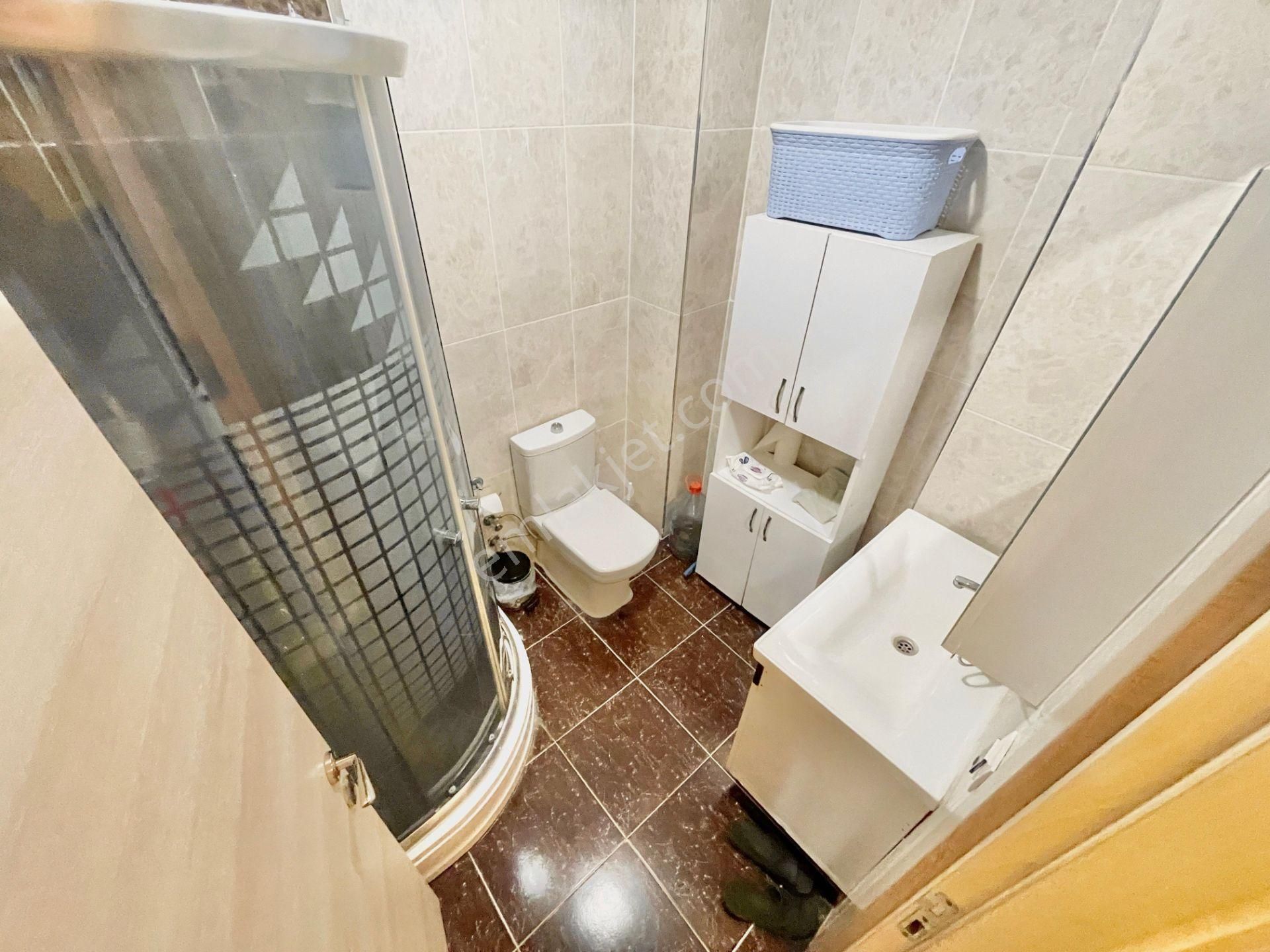 Berkay Demirel'den Altınkumda Ara Kat Geniş Kullanımlı 1+1 Daire - Görsel 24