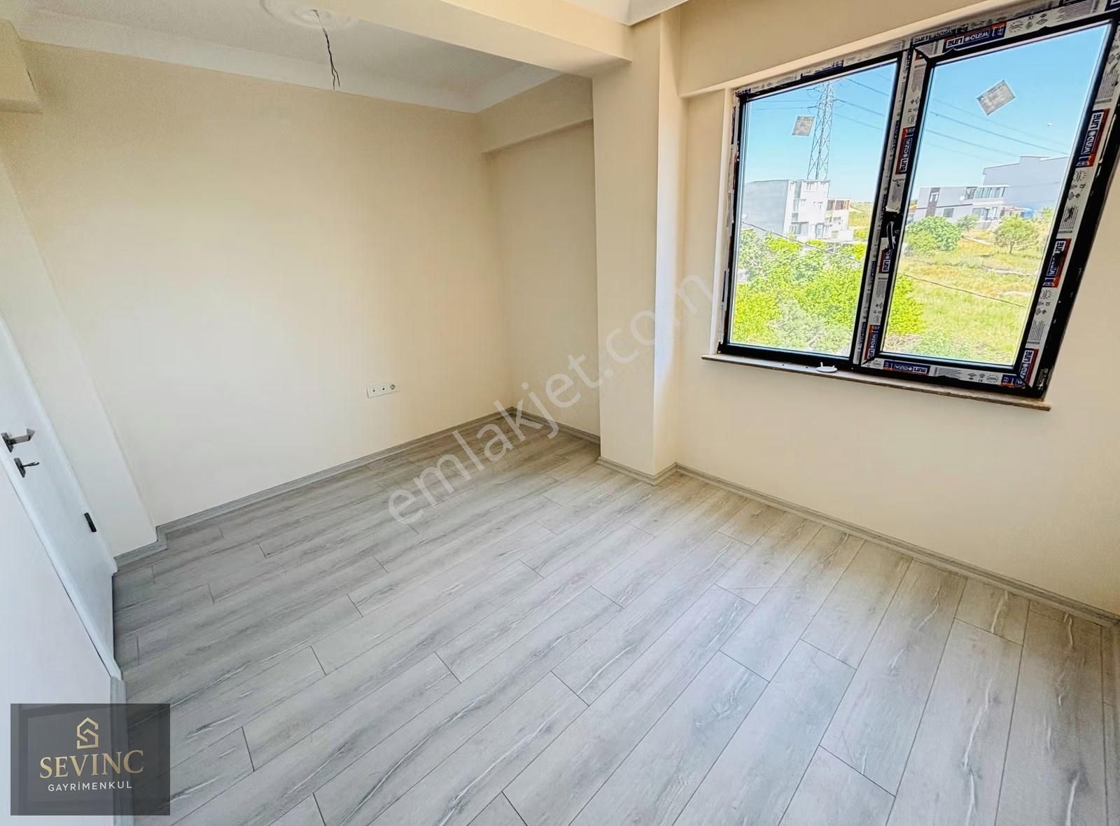 Sevinç'ten Yeni Mahallede Kapalı Otoparklı Asansörlü 1+1 Kiralık - Görsel 9