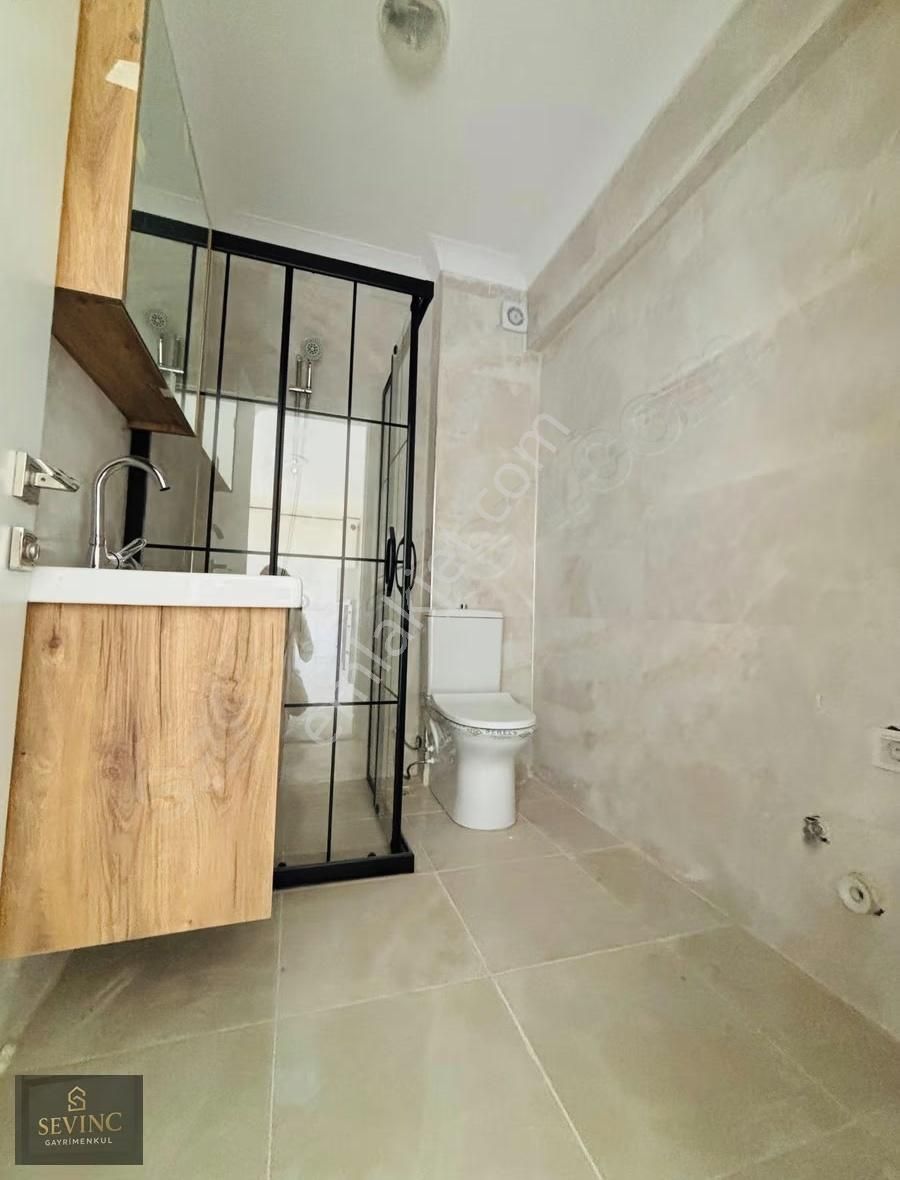 Sevinç'ten Yeni Mahallede Kapalı Otoparklı Asansörlü 1+1 Kiralık - Görsel 21