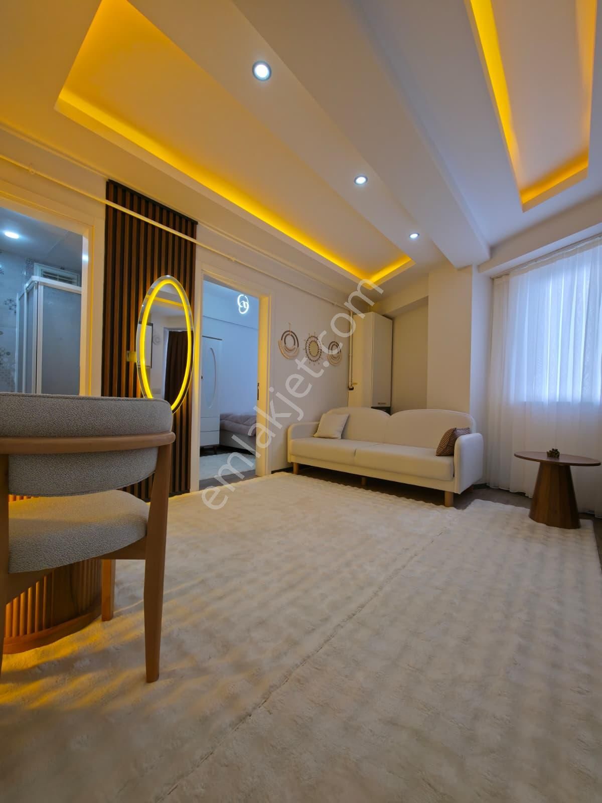 Ender Uysal Gayrimenkulden Akkonak Mahallesin De Satılık 1+1 Lüx Eşyalı Arakat Apart.. - Görsel 3