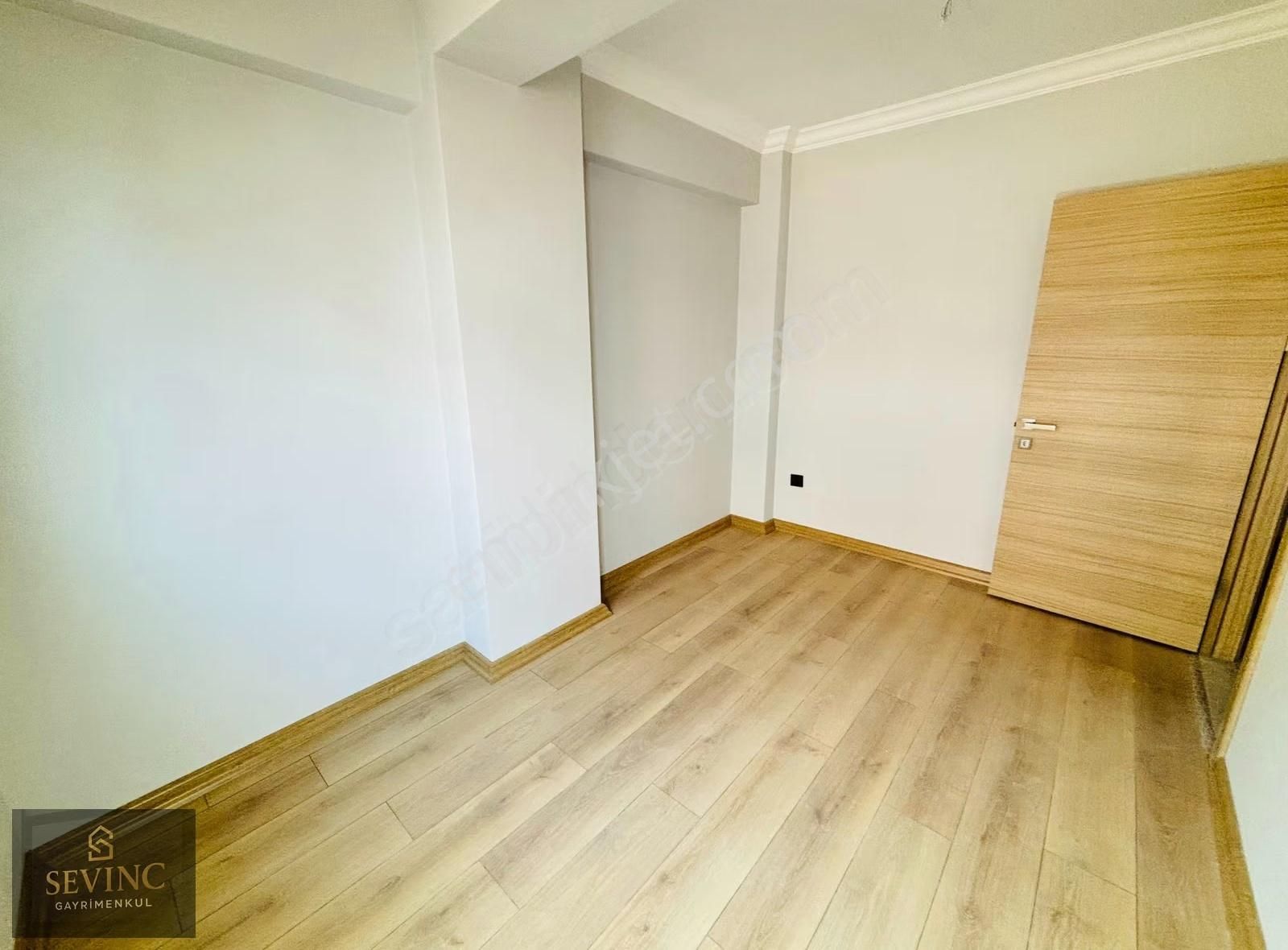 Sevinç'ten Otoparklı Ara Kat Ön Cephe 2+0 Satılık 'sıfır' Daire - Görsel 11