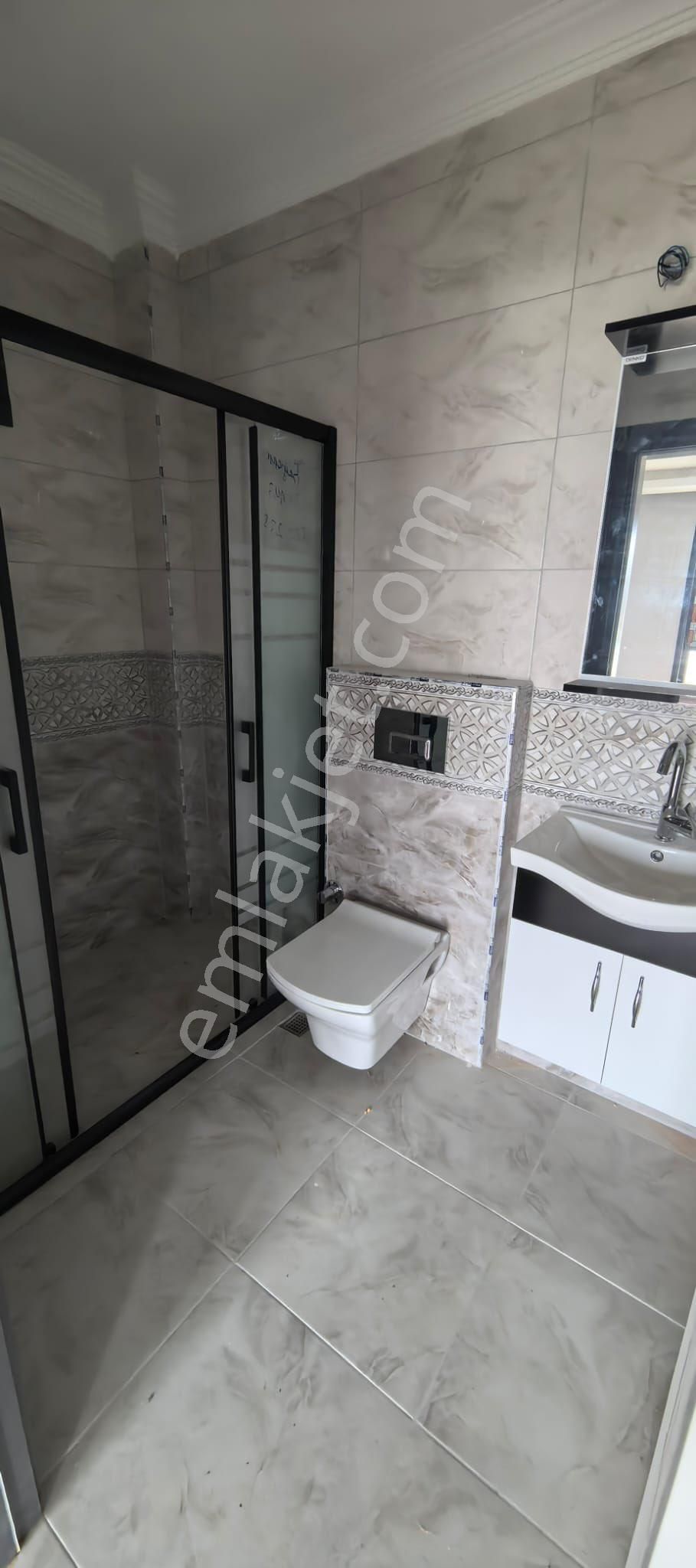 Yenice Sahile 330 Mt Mesafede 4+1+ Kiler Sıfır İskanlı Villa - Görsel 18