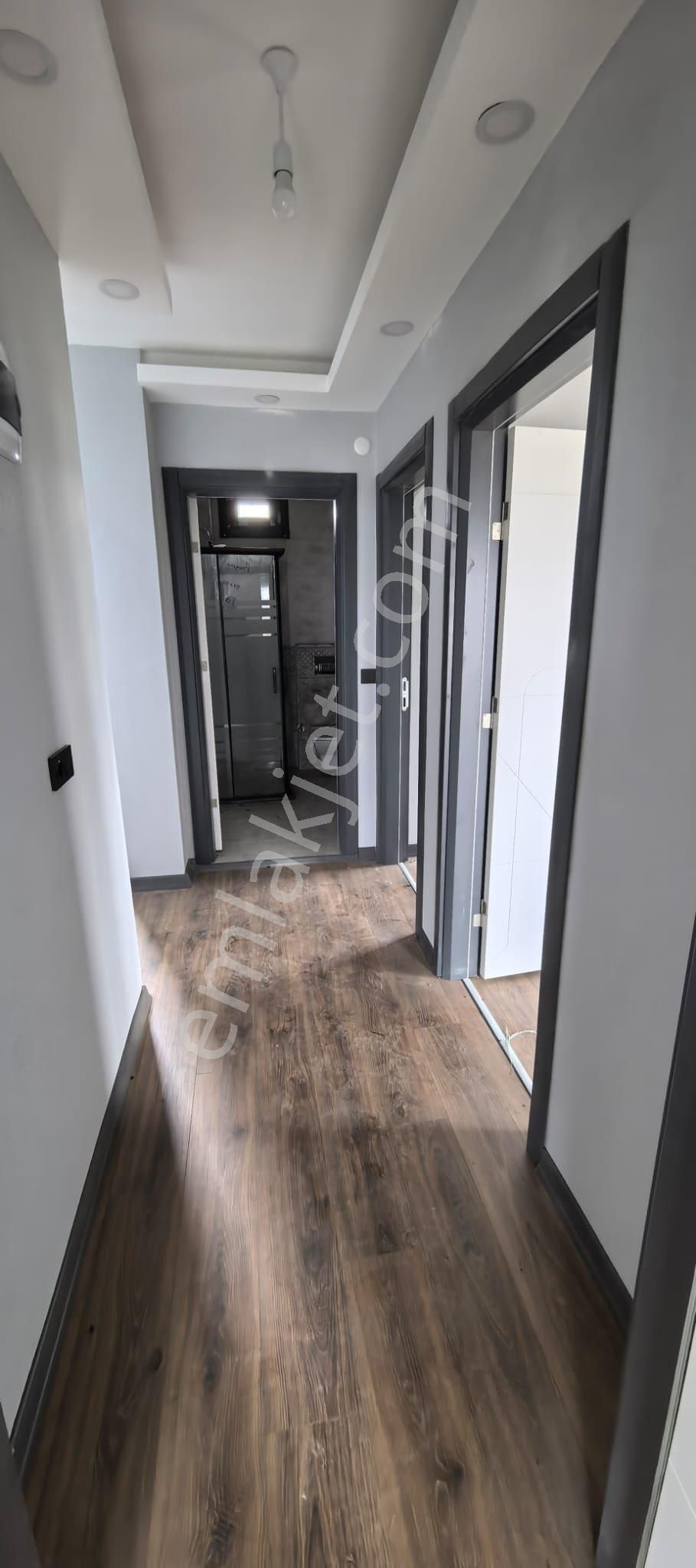 Yenice Sahile 330 Mt Mesafede 4+1+ Kiler Sıfır İskanlı Villa - Görsel 19