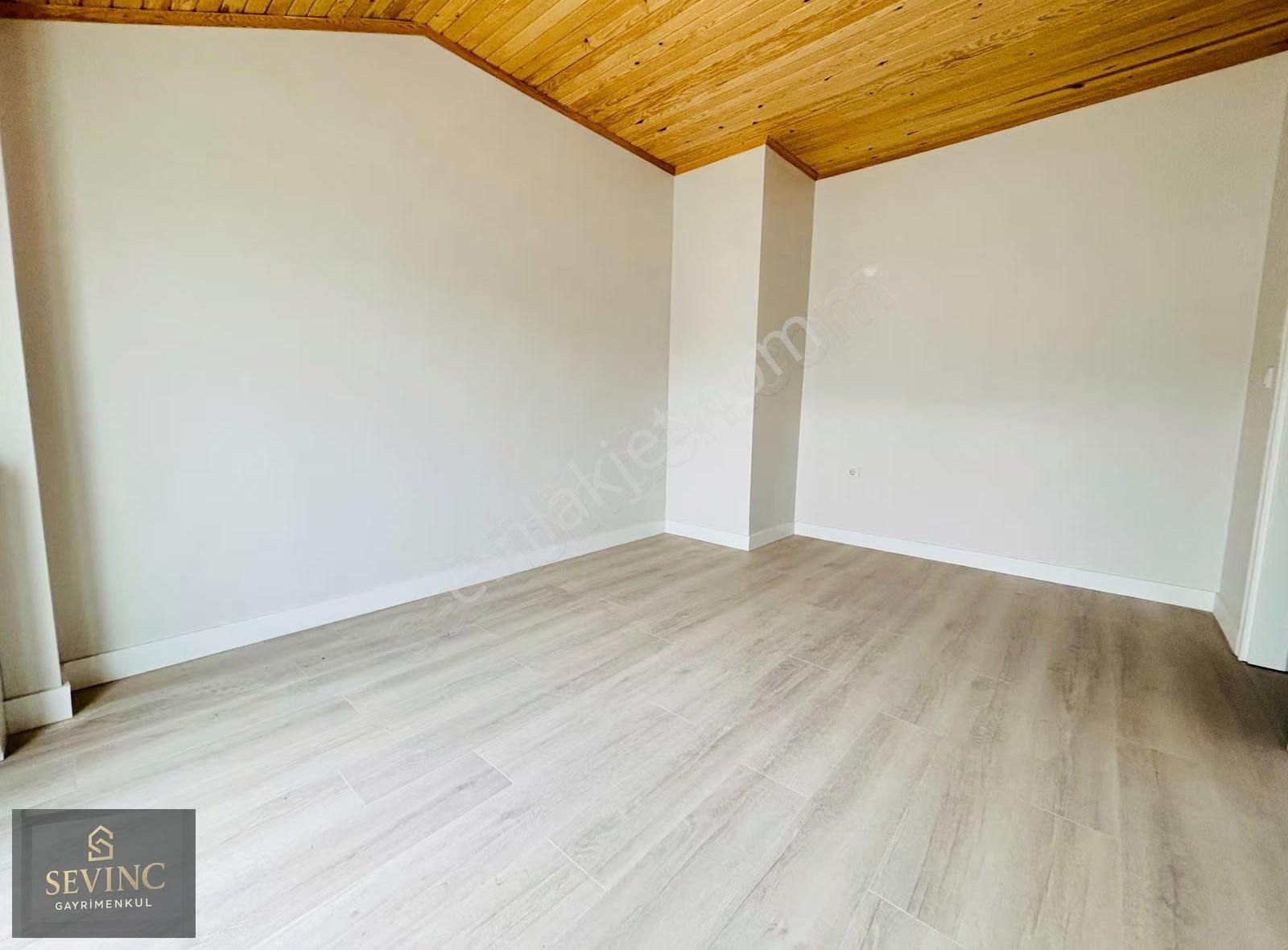 Sevinç'ten Yeni Mahalle'de Çift Cephe 2+1 100 M² Satılık 0 Daire - Görsel 10