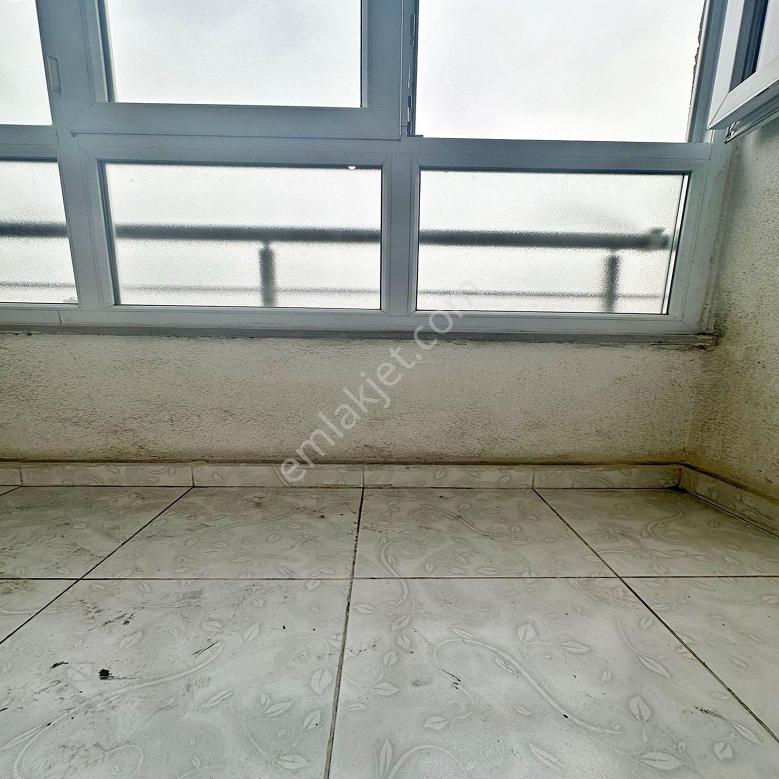 Pınar Mahallesinde İskanlı Ve Krediye Uygun Satılık Balkonlu Ara Kat Daire - Görsel 25