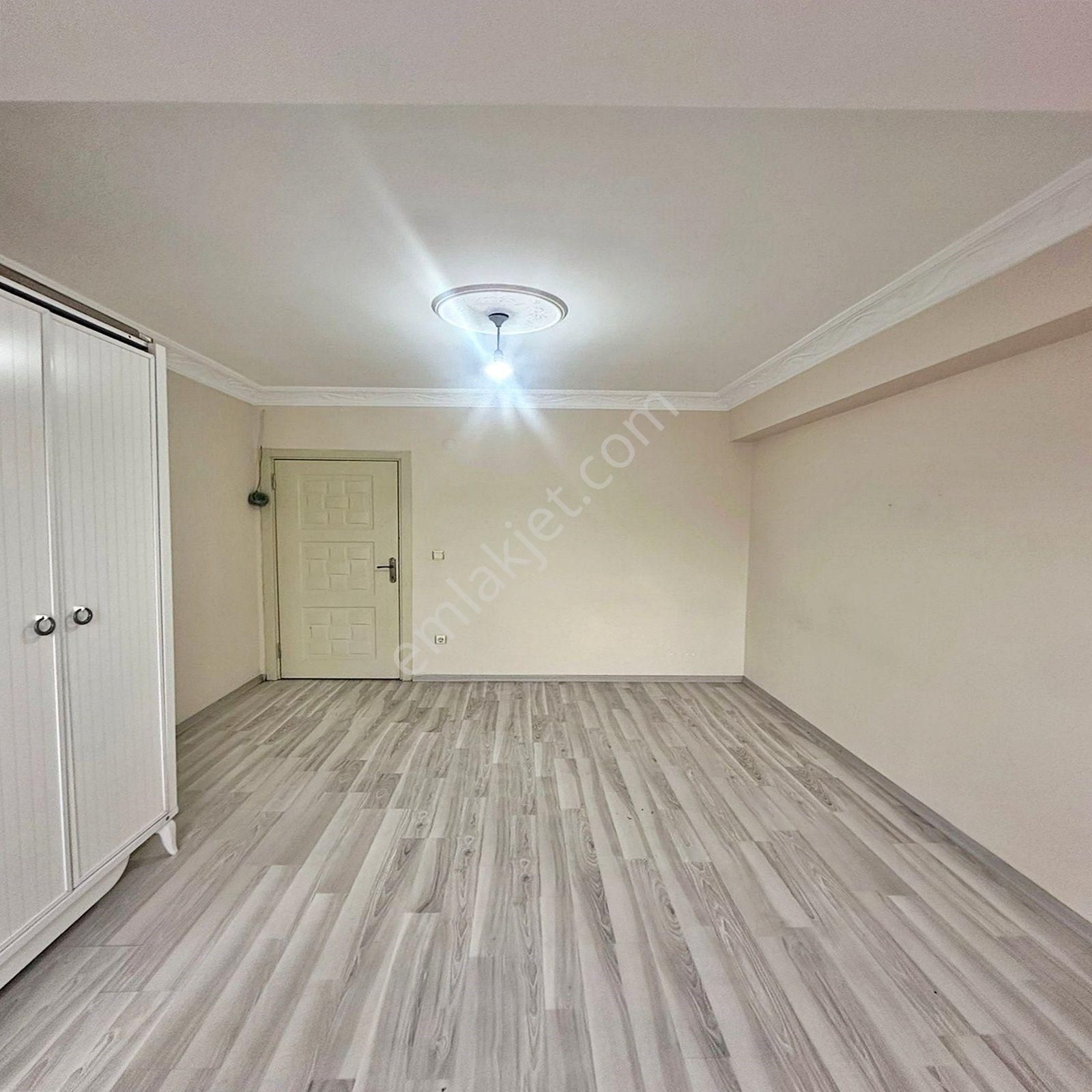 Pınar Mahallesinde İskanlı Ve Krediye Uygun Satılık Balkonlu Ara Kat Daire - Görsel 26