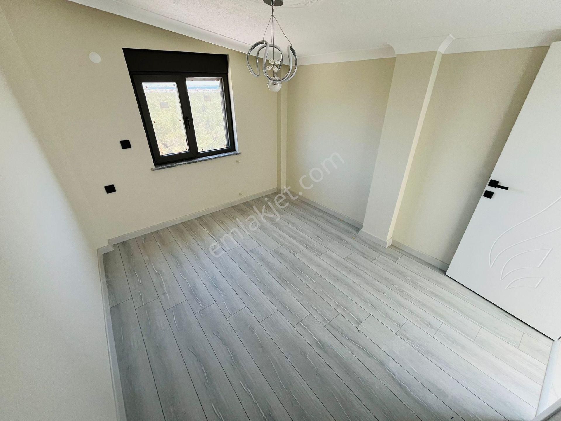 Yüksel'den Güre'de Satılık Ayrı Mutfaklı Geniş Teraslı Ultra Lüks 4+1'villa - Görsel 14